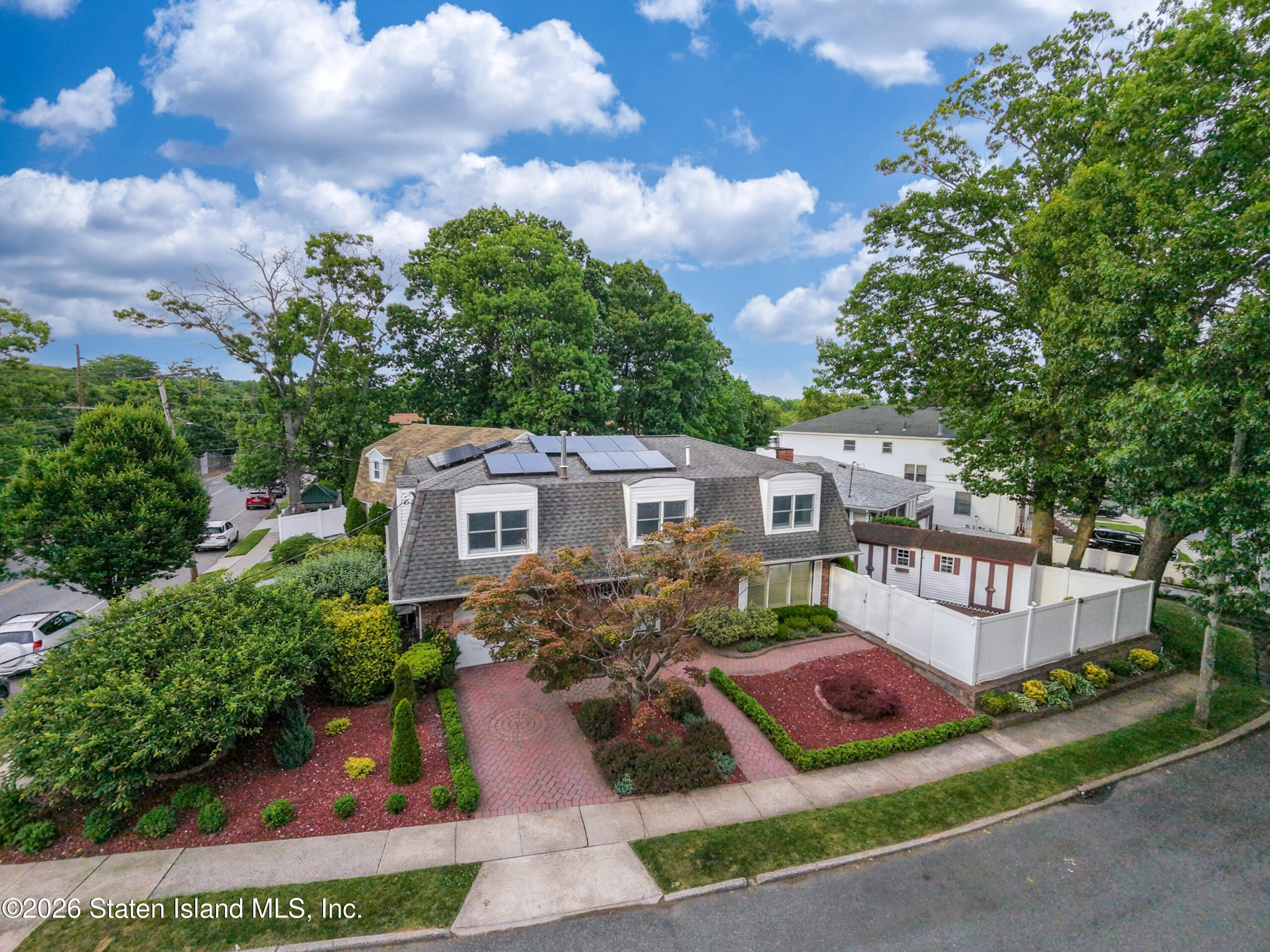 109 Oak Avenue Image 3