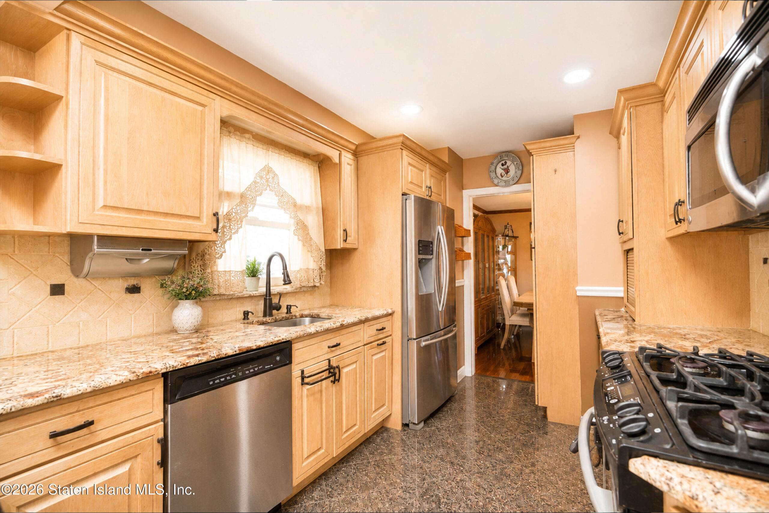 71 Kenmore Street, Staten Island, NY, 10312 image 13