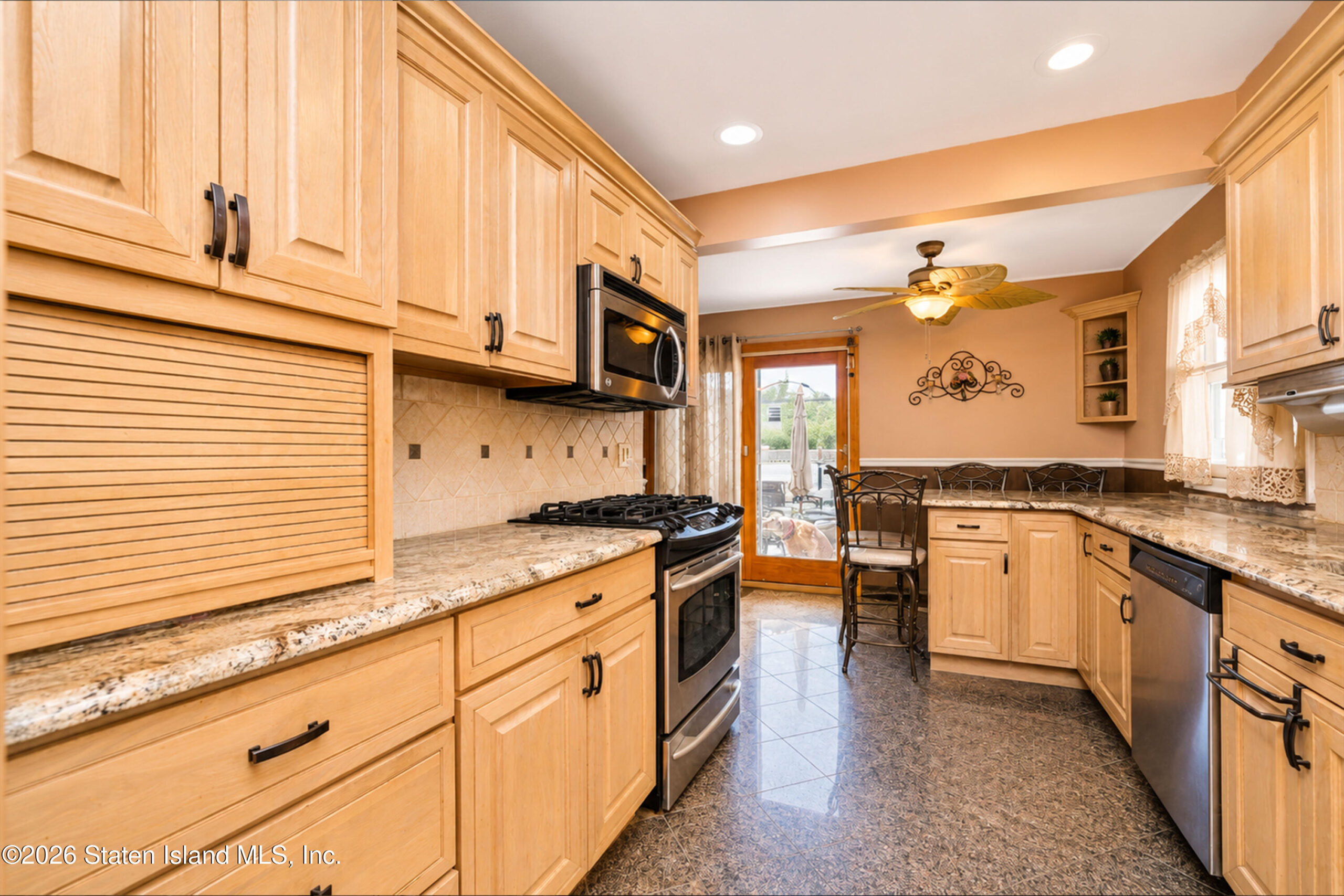 71 Kenmore Street, Staten Island, NY, 10312 image 12