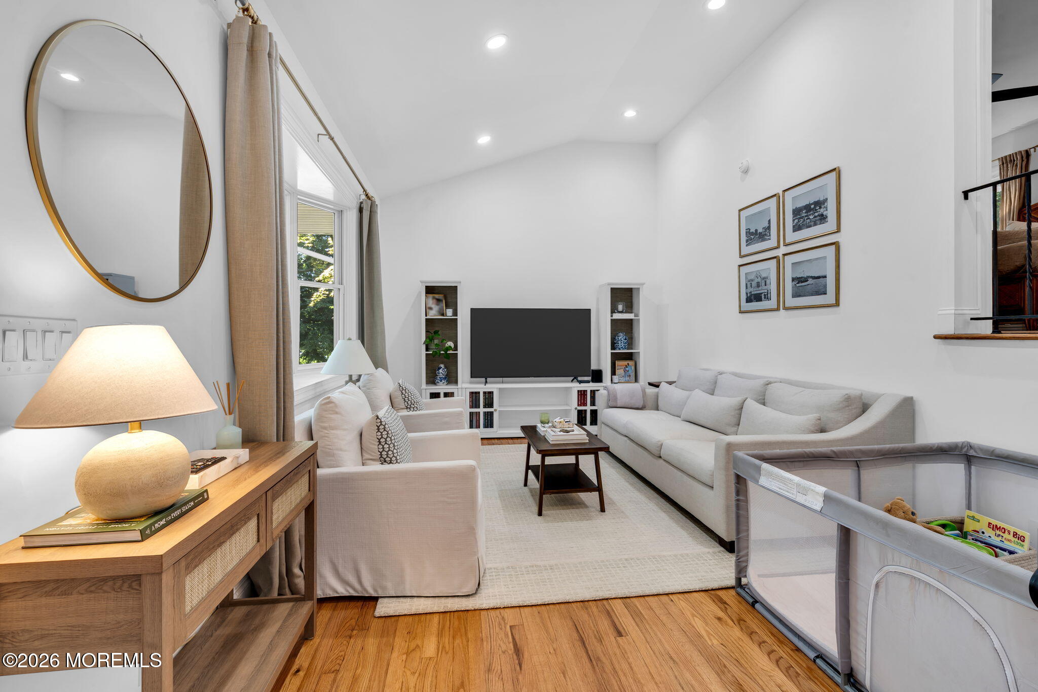 15 Columbia Avenue Image 3