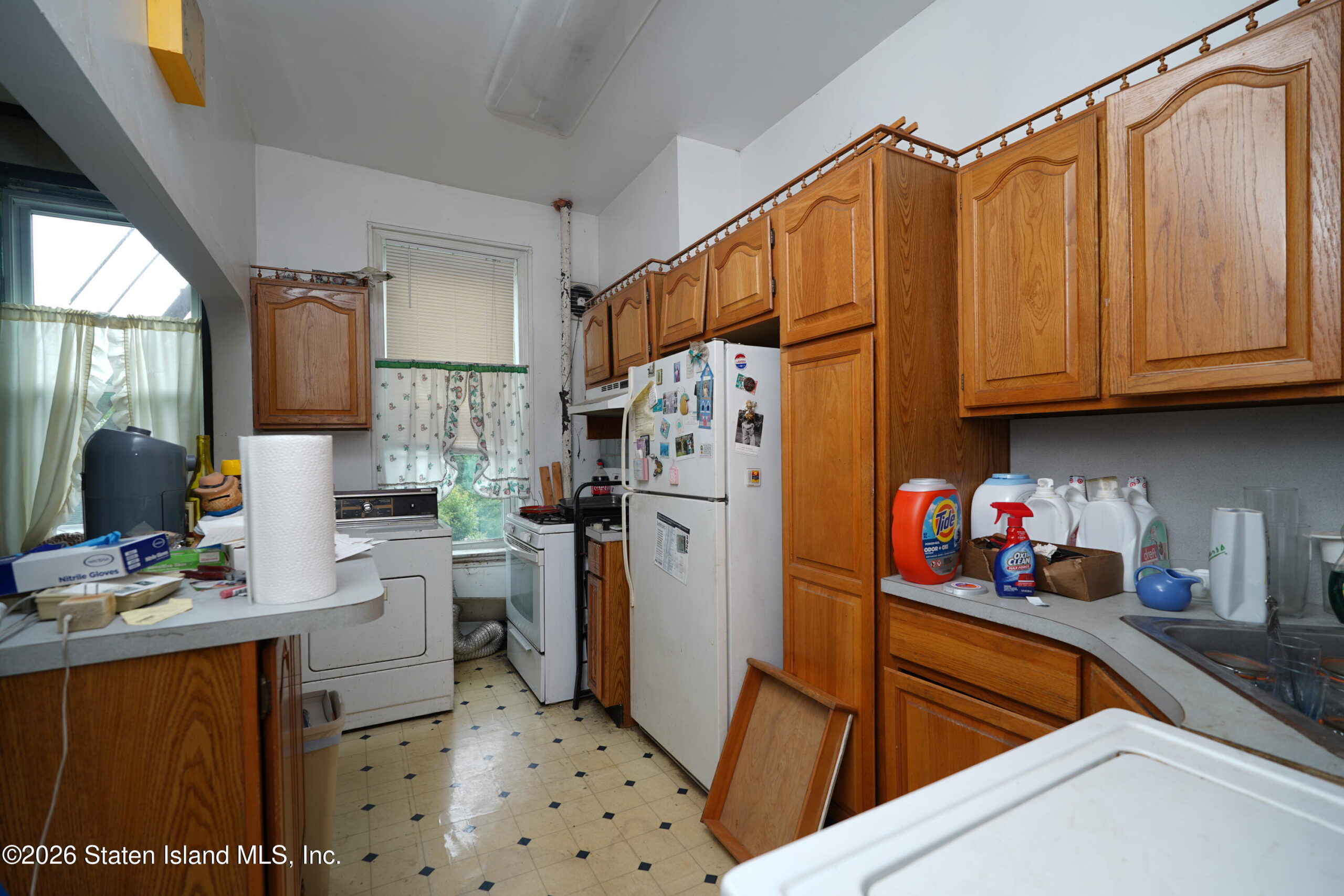 24 Seeley Street, Brooklyn, NY, 11218 image 40