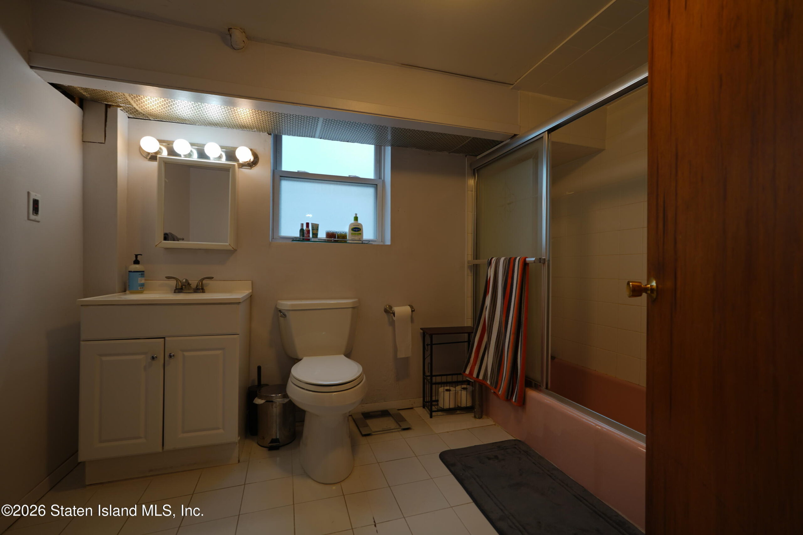 24 Seeley Street, Brooklyn, NY, 11218 image 50