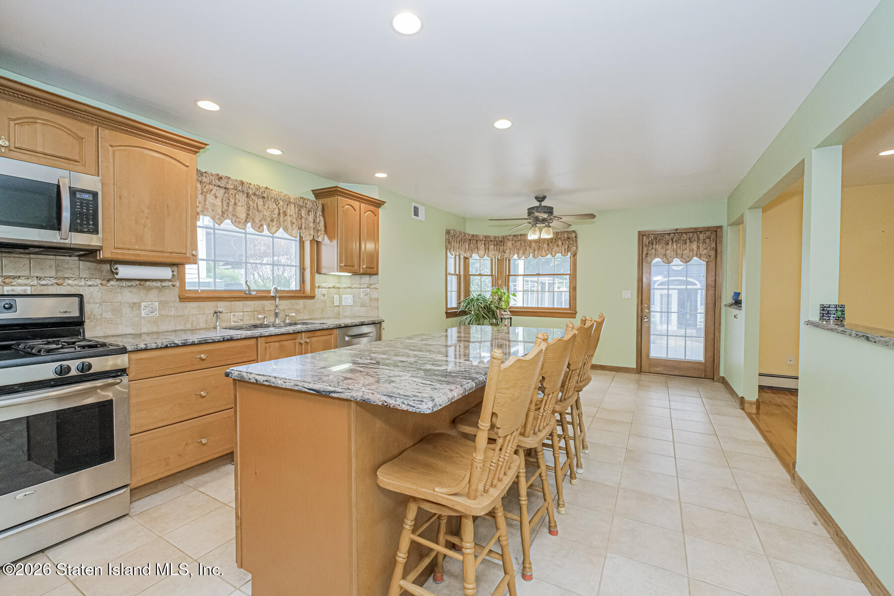 35 Stevenson Place, Staten Island, NY, 10309 image 14