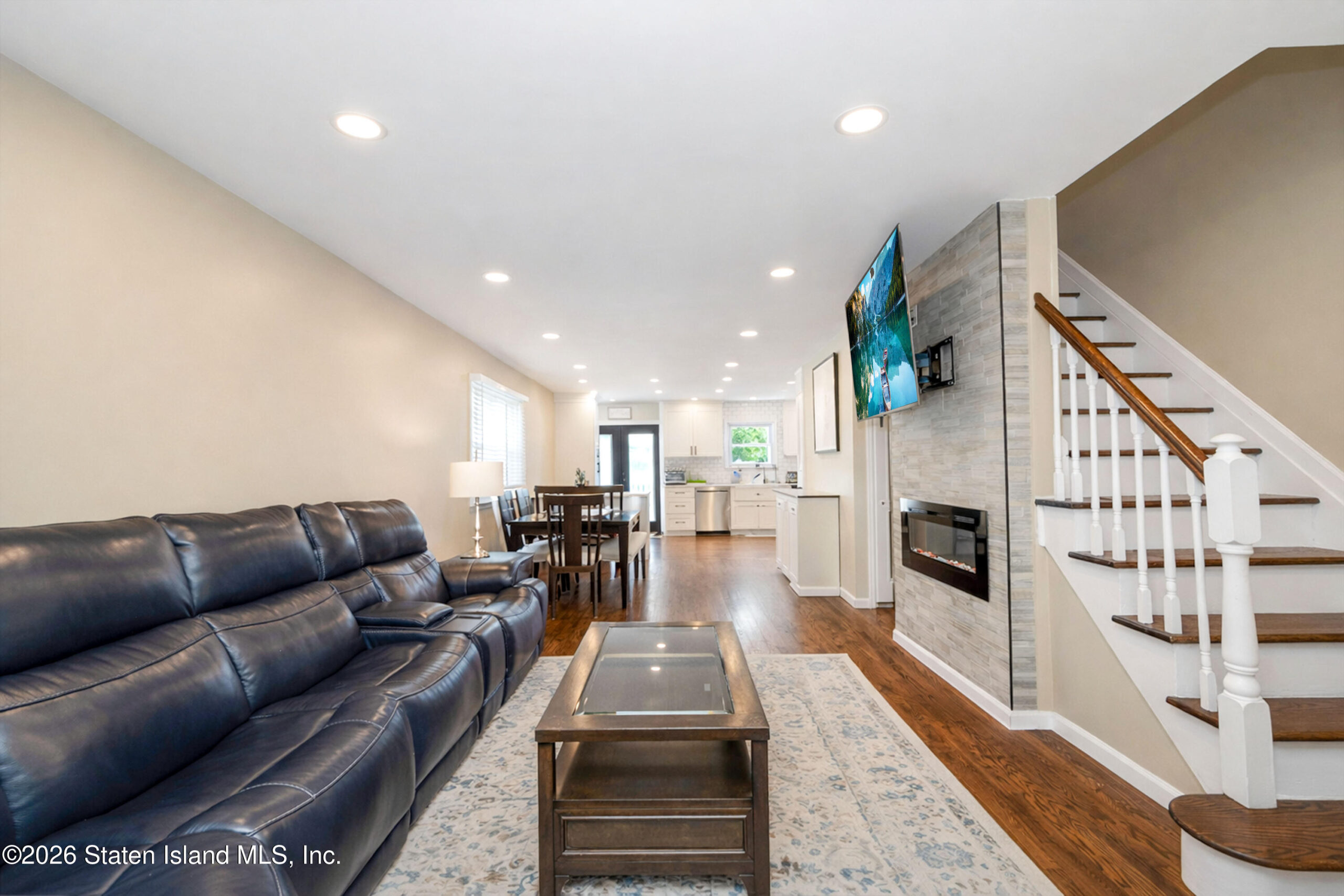 47 Notus Avenue Image 4