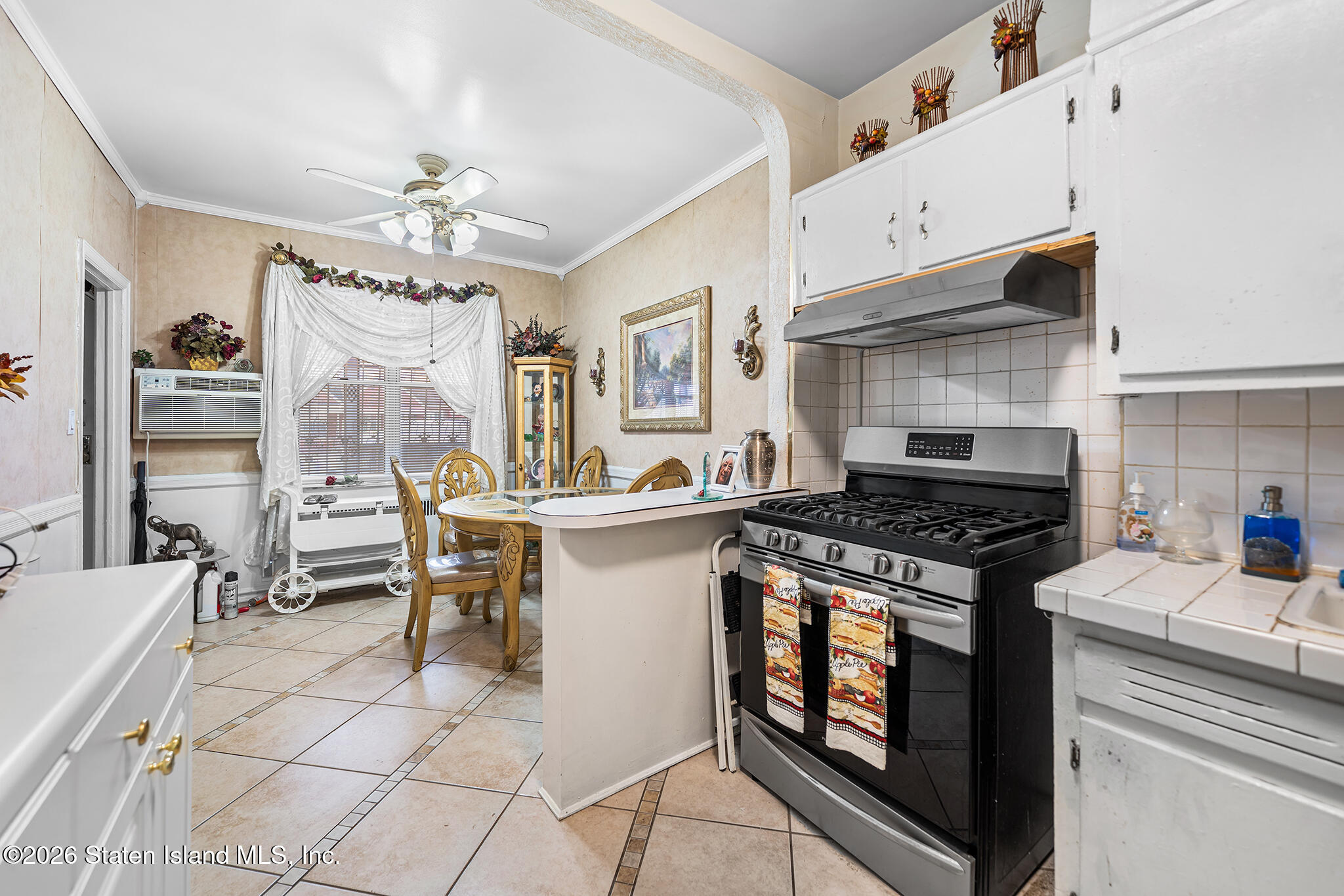 8707 Avenue B, New York, NY, 10009 image 8