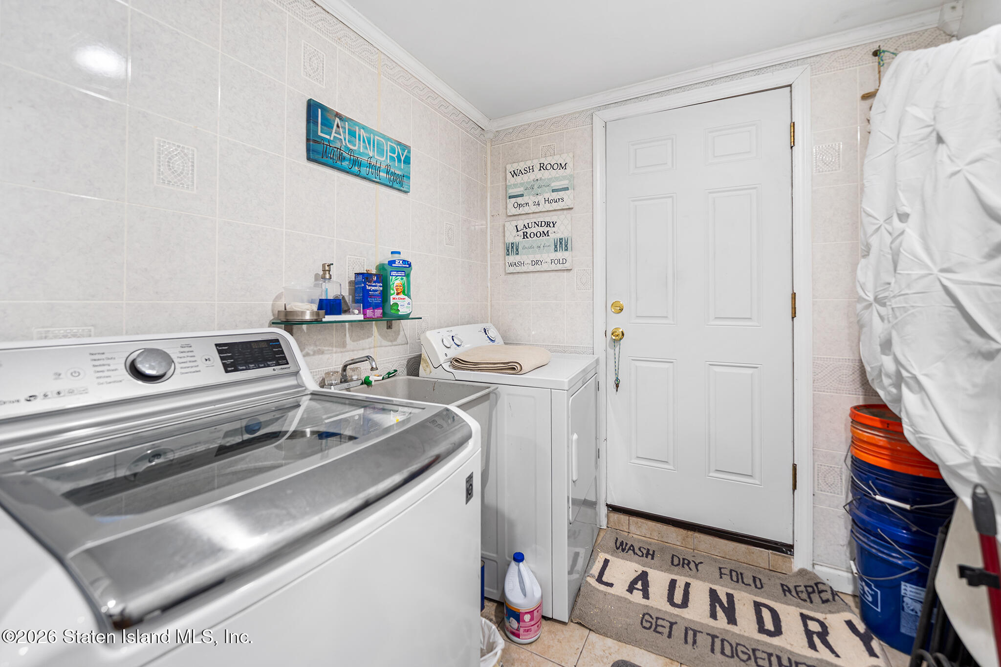 8707 Avenue B, New York, NY, 10009 image 12