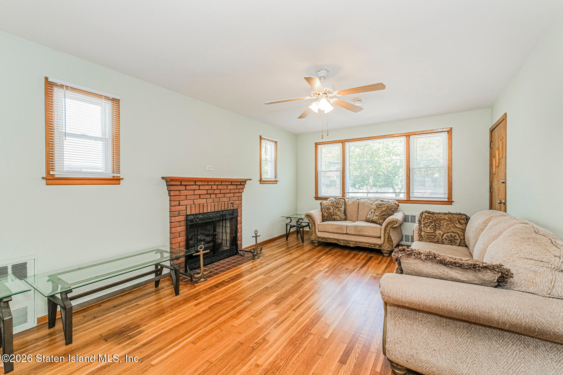 33 Houston Street Image 3