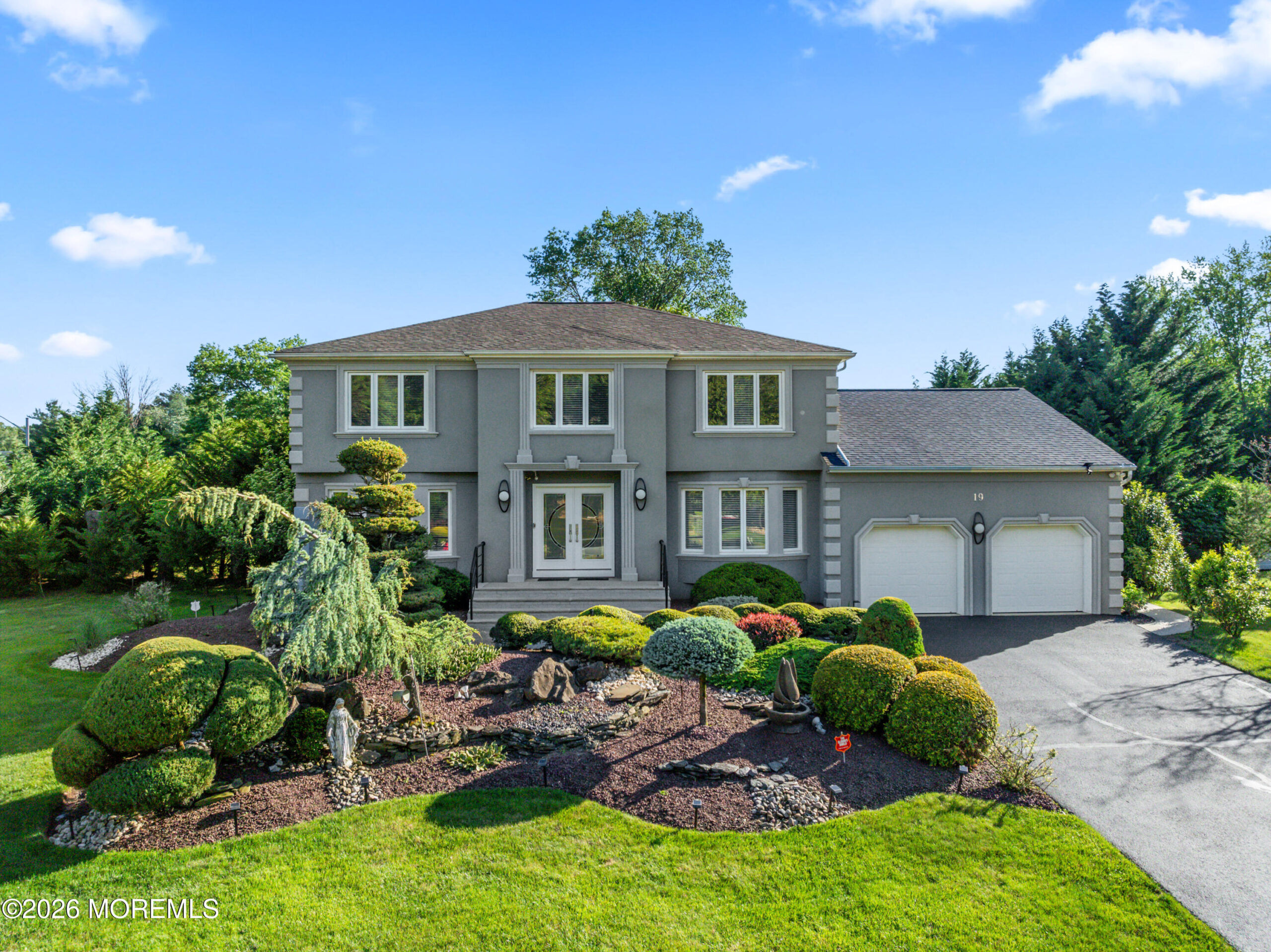 19 Dartmoor Drive Image 1