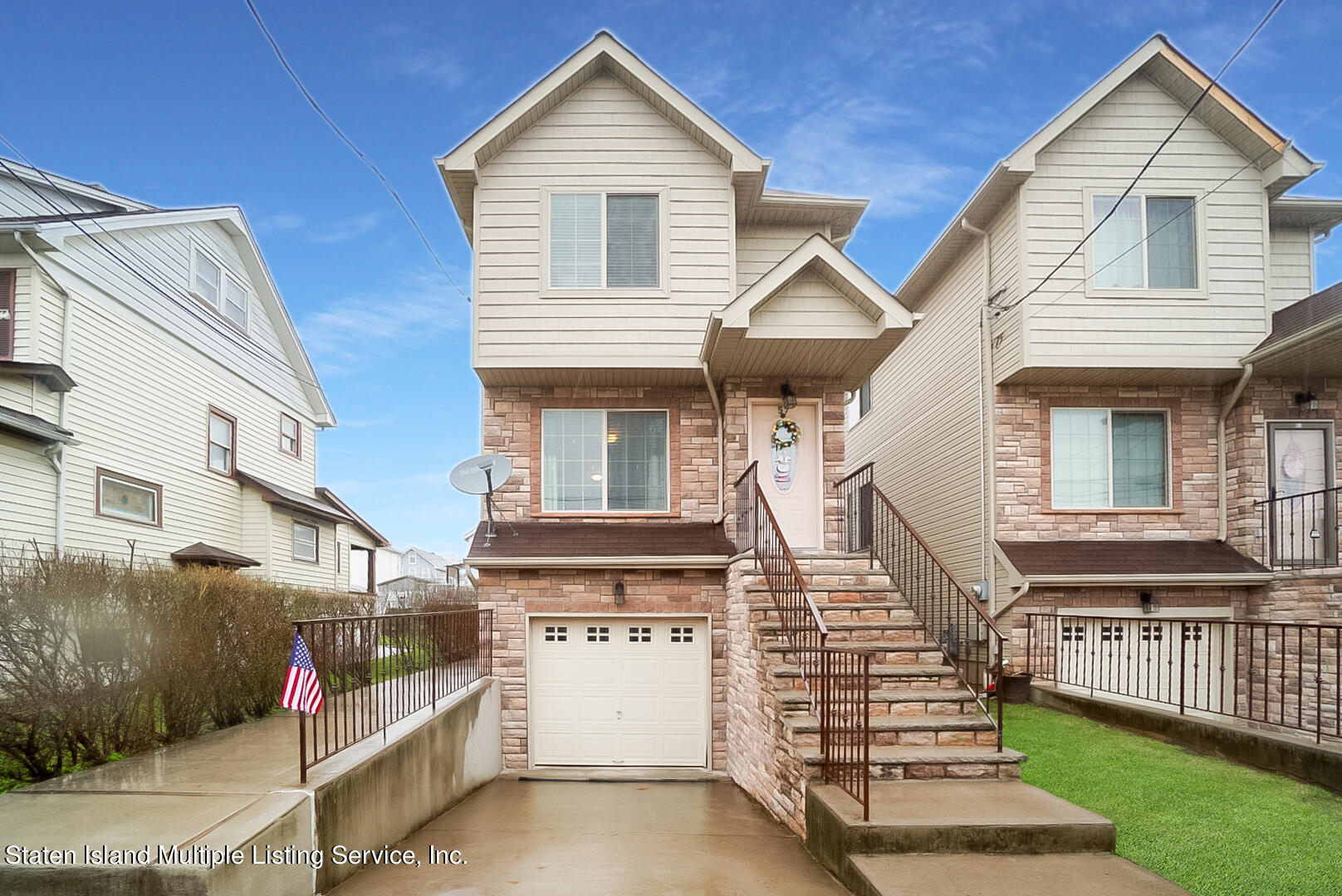 57 Alberta Avenue Image 1