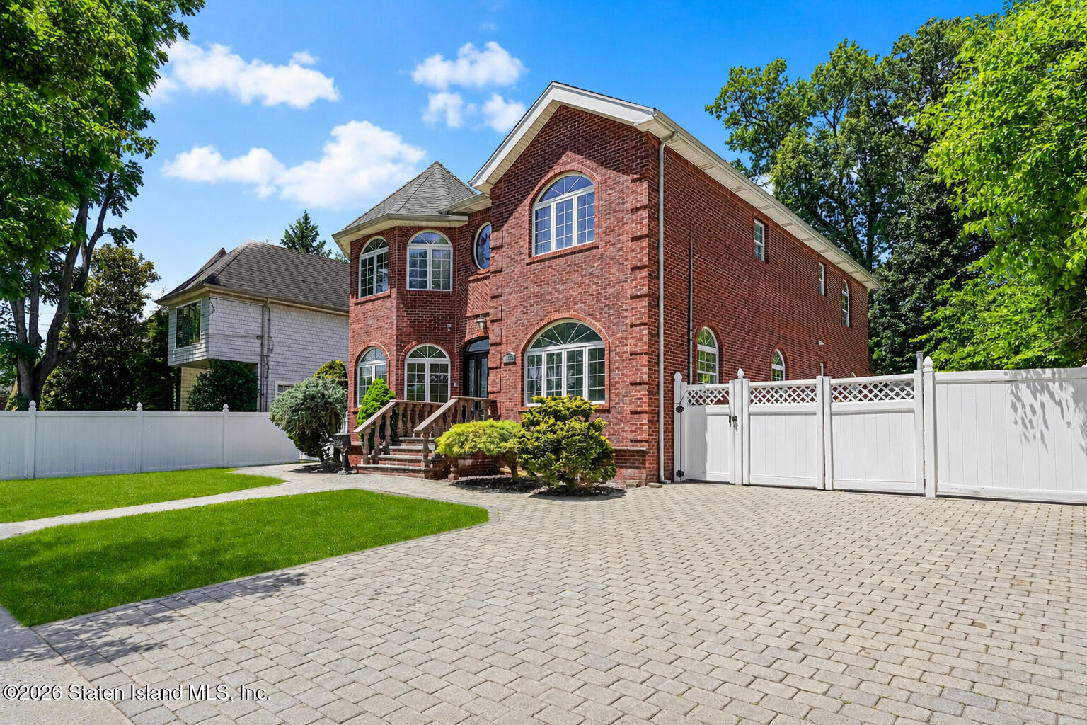 143 Barlow Avenue Image 3