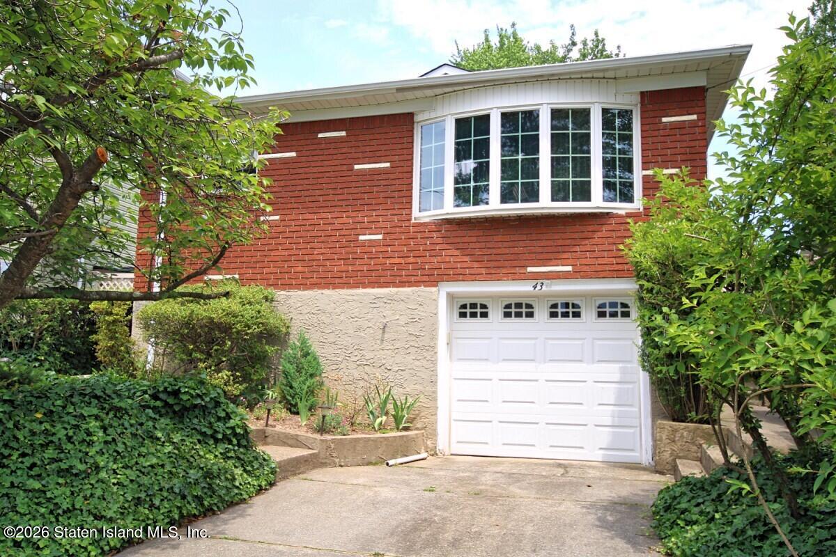 43 Cloverdale Avenue Image 2