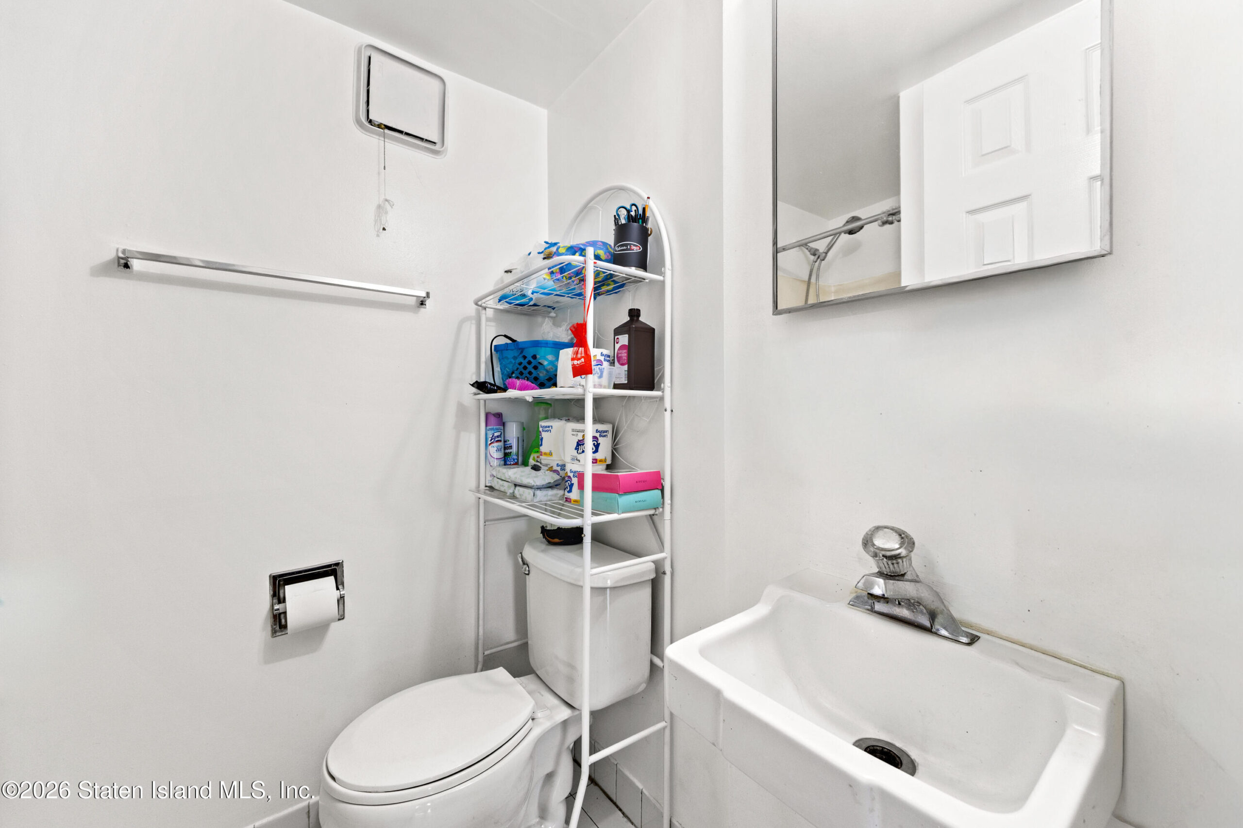 624 Ilyssa Way, Staten Island, NY, 10312 image 8
