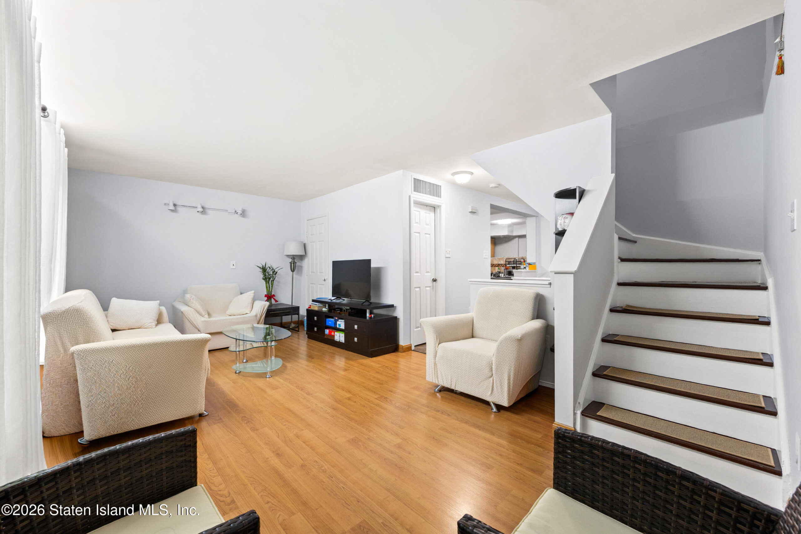 624 Ilyssa Way, Staten Island, NY, 10312 image 11