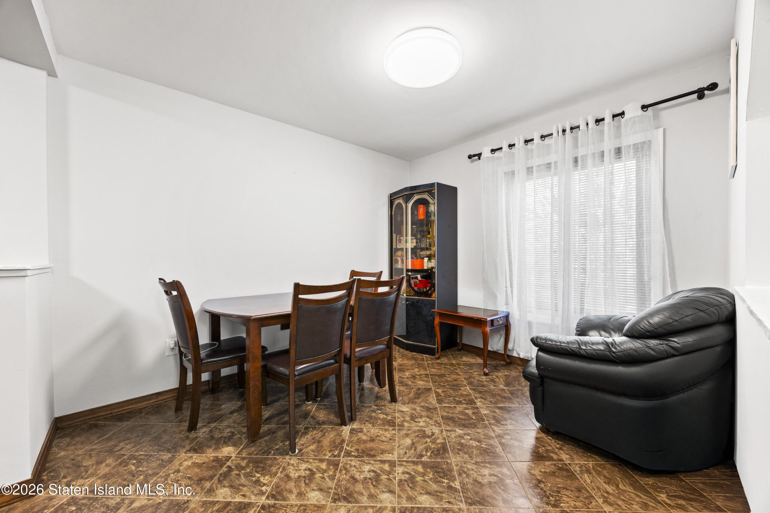 624 Ilyssa Way, Staten Island, NY, 10312 image 12