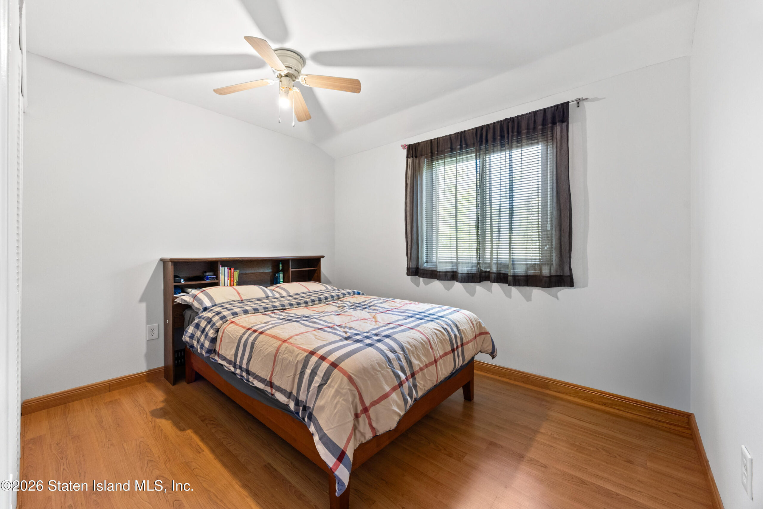 624 Ilyssa Way, Staten Island, NY, 10312 image 19