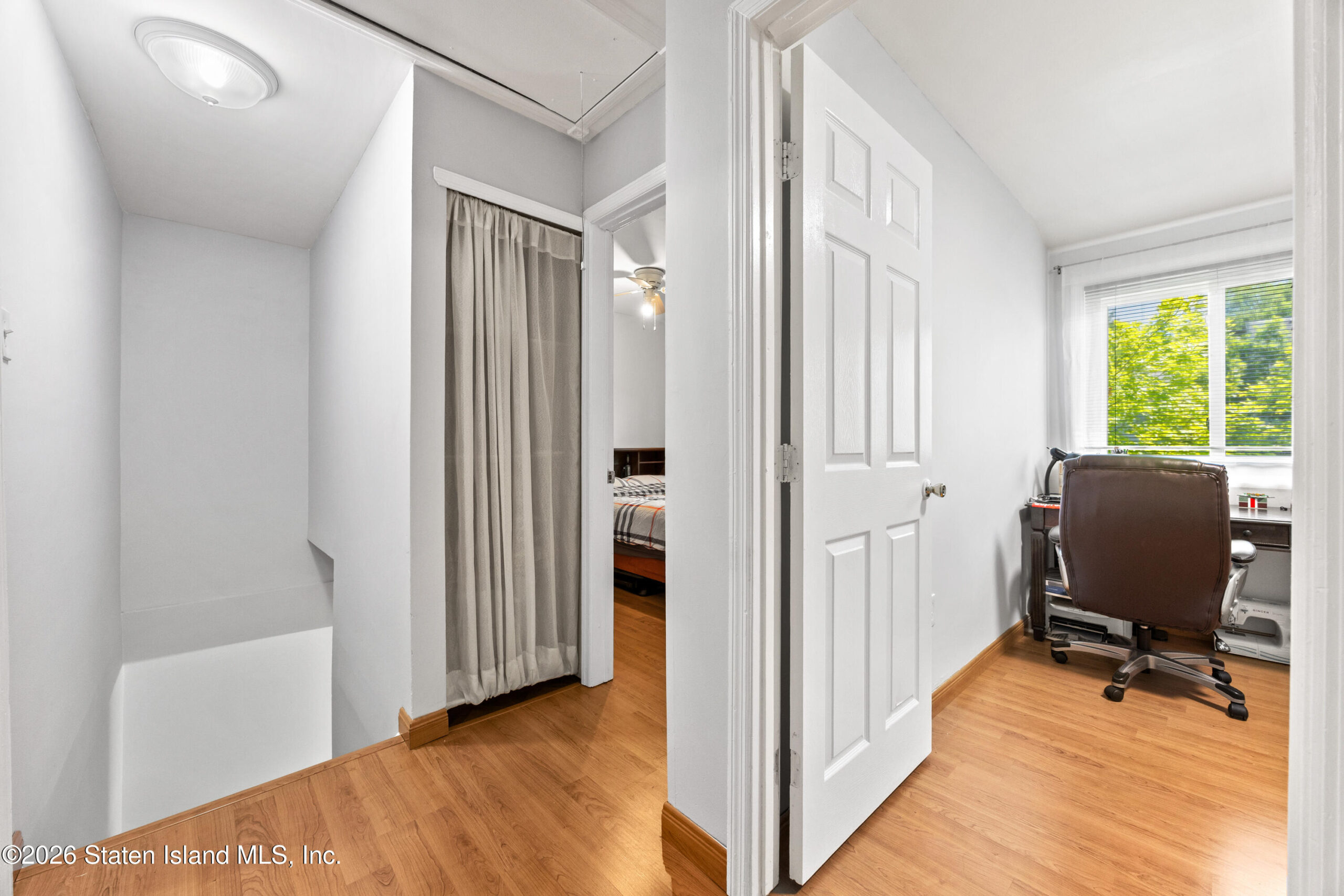 624 Ilyssa Way, Staten Island, NY, 10312 image 23