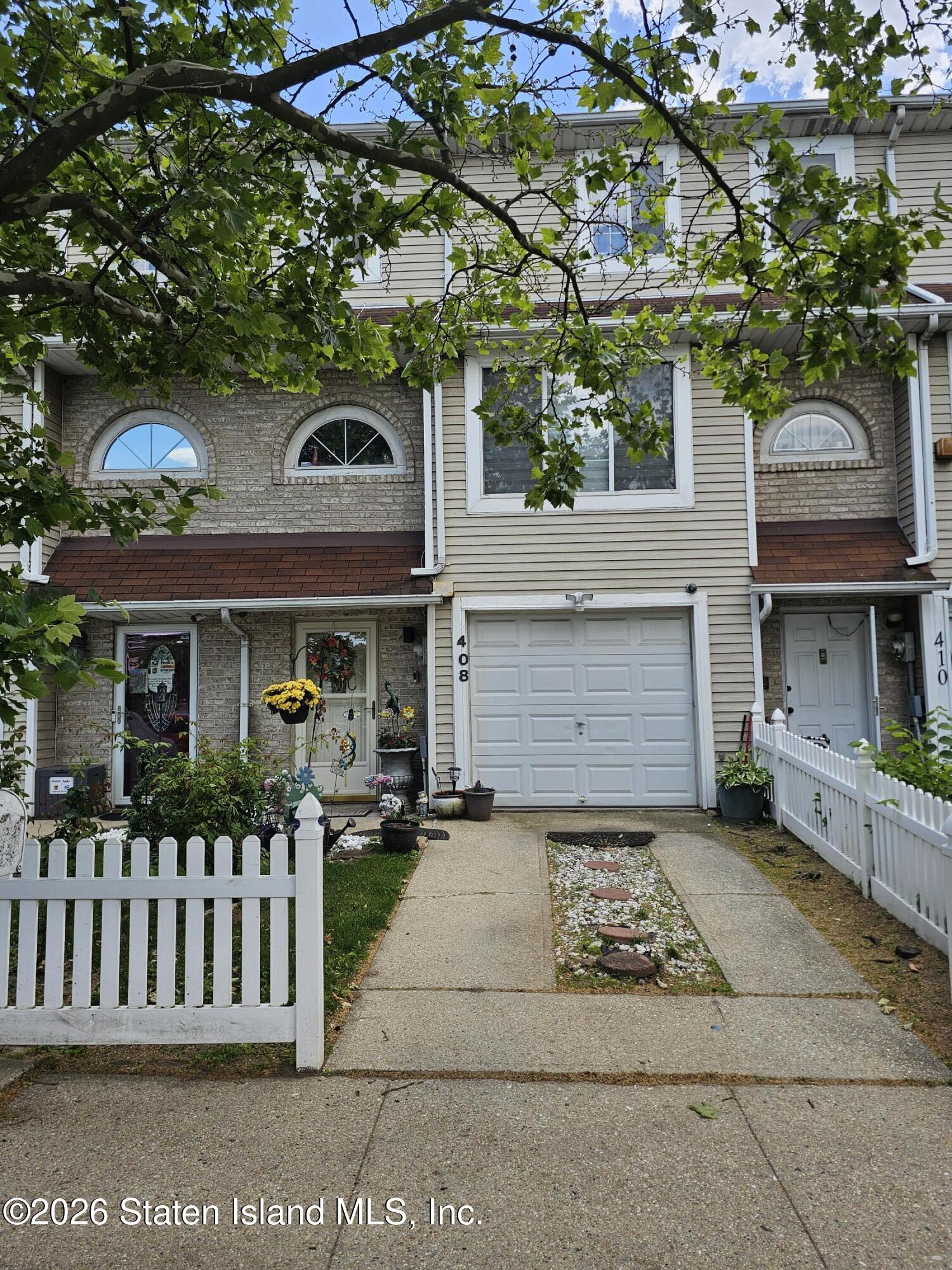 408 Wilcox Street Image 1