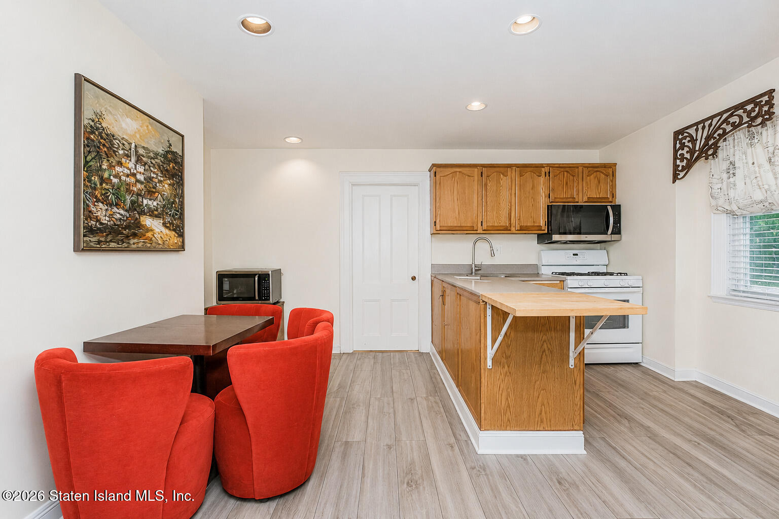 9 Court Street, Staten Island, NY, 10304 image 17