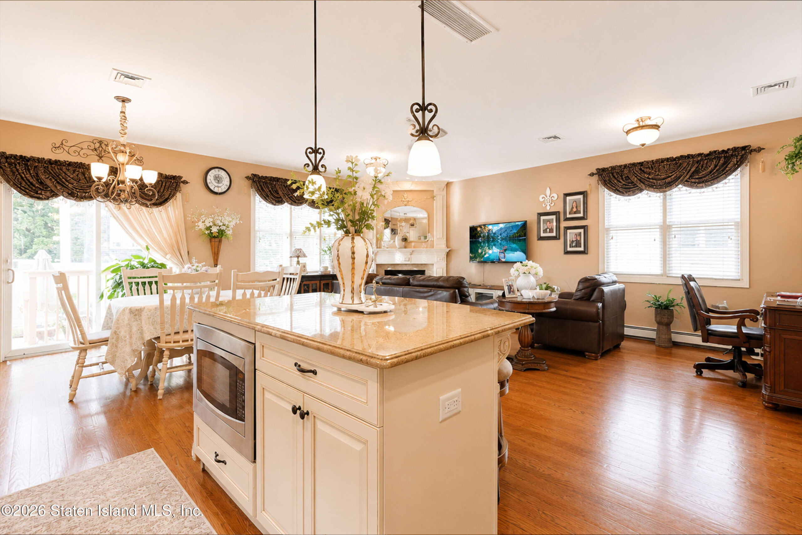 155 Waterbury Avenue A, Staten Island, NY, 10309 image 8
