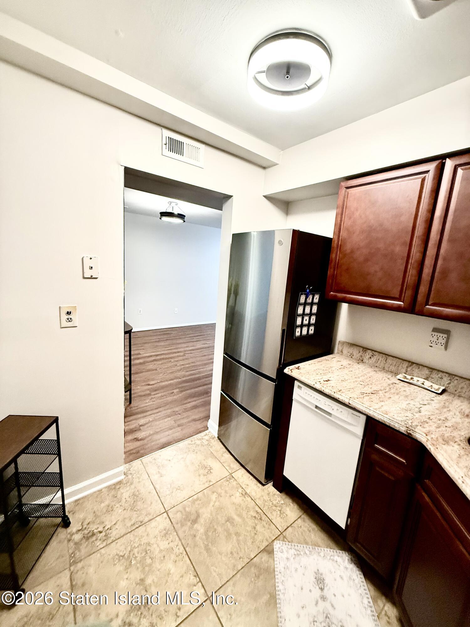 388 Sprague Avenue, Staten Island, NY, 10307 image 11