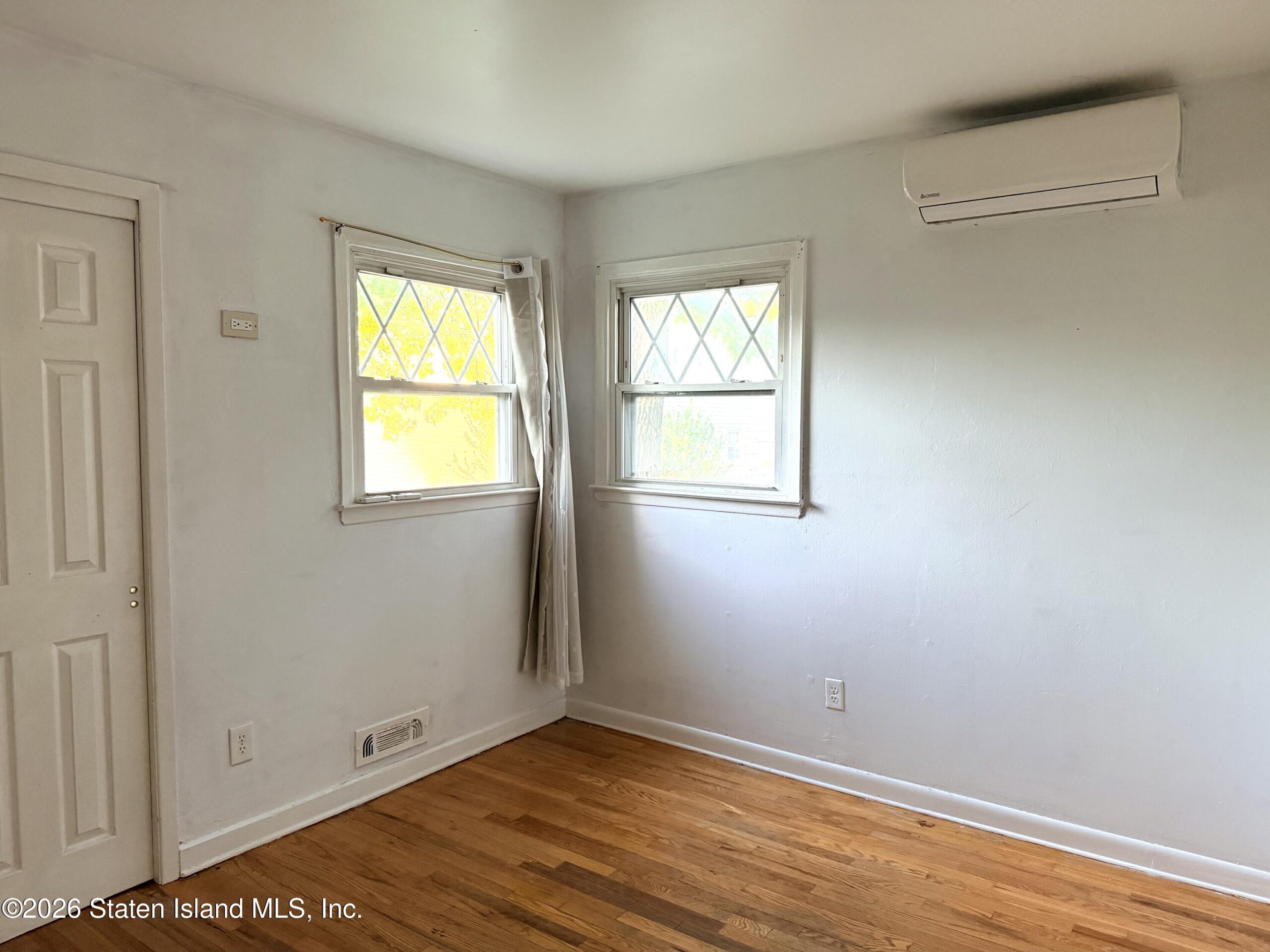 11 W Cedarview Avenue 1fl, Staten Island, NY, 10306 image 10