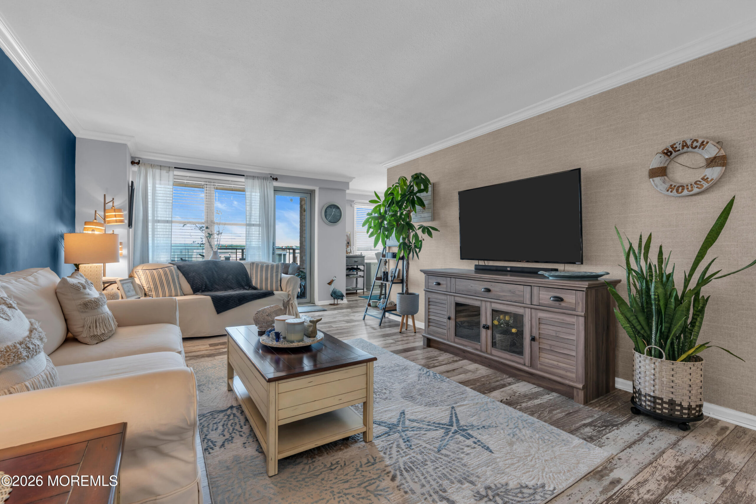 28 Riverside Avenue 11K Image 1