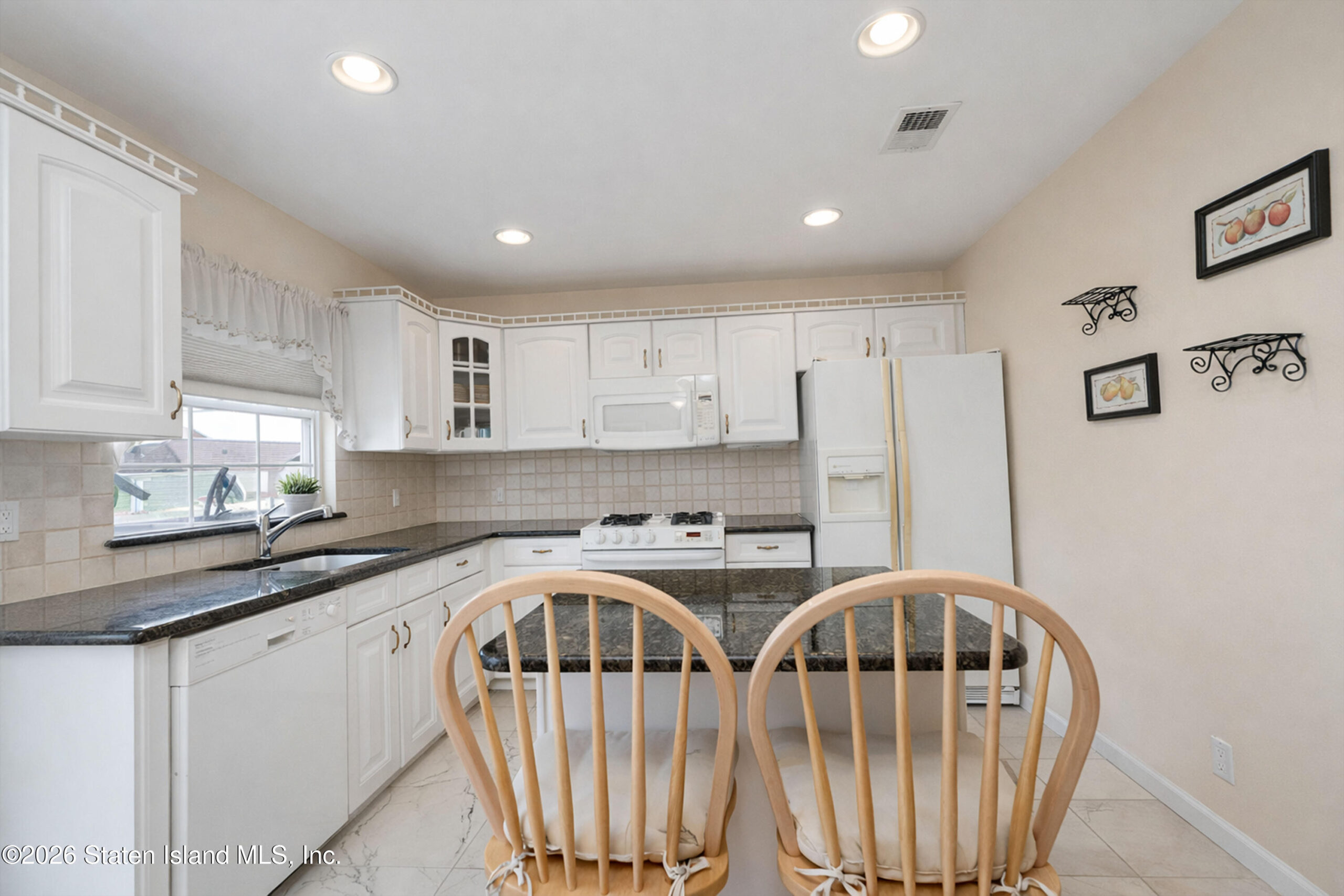 353 Willowbrook Road, Staten Island, NY, 10314 image 17