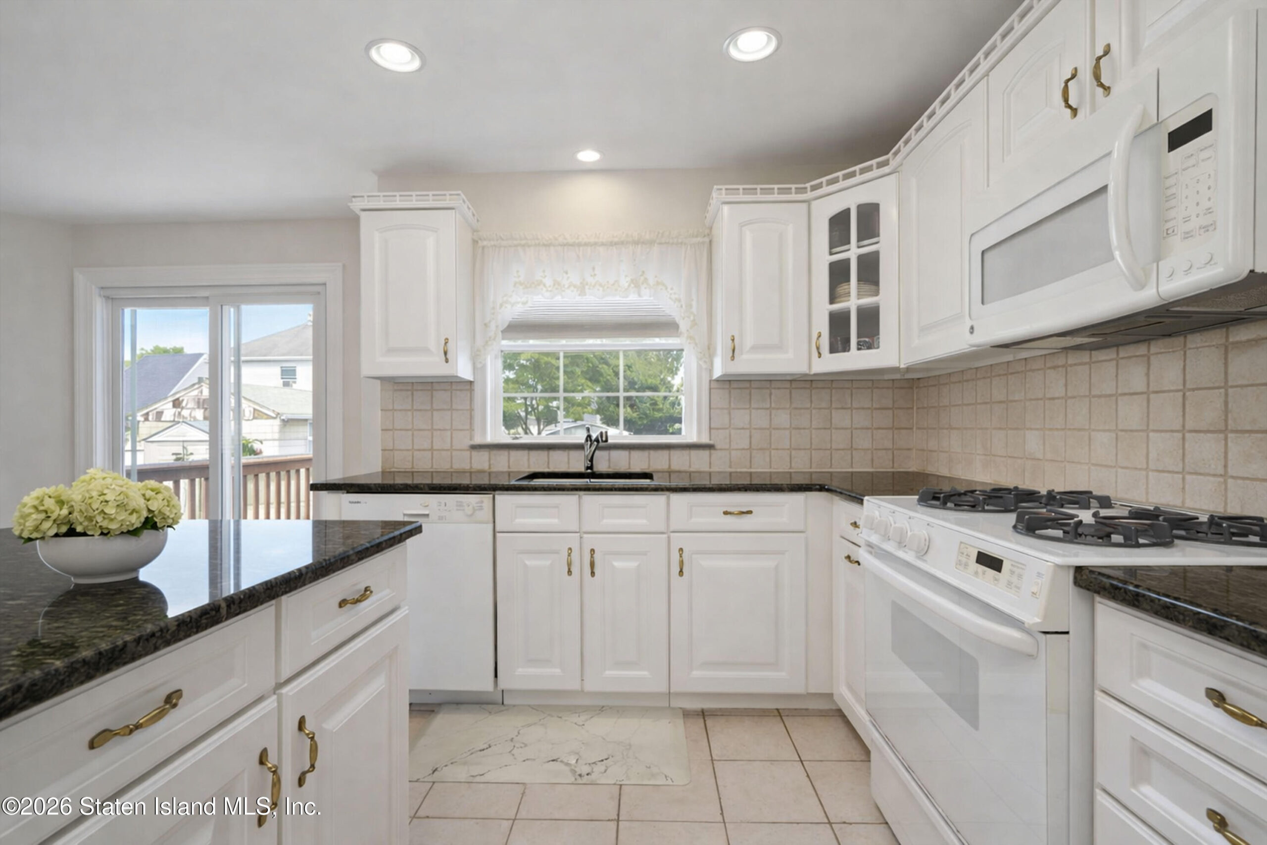 353 Willowbrook Road, Staten Island, NY, 10314 image 14