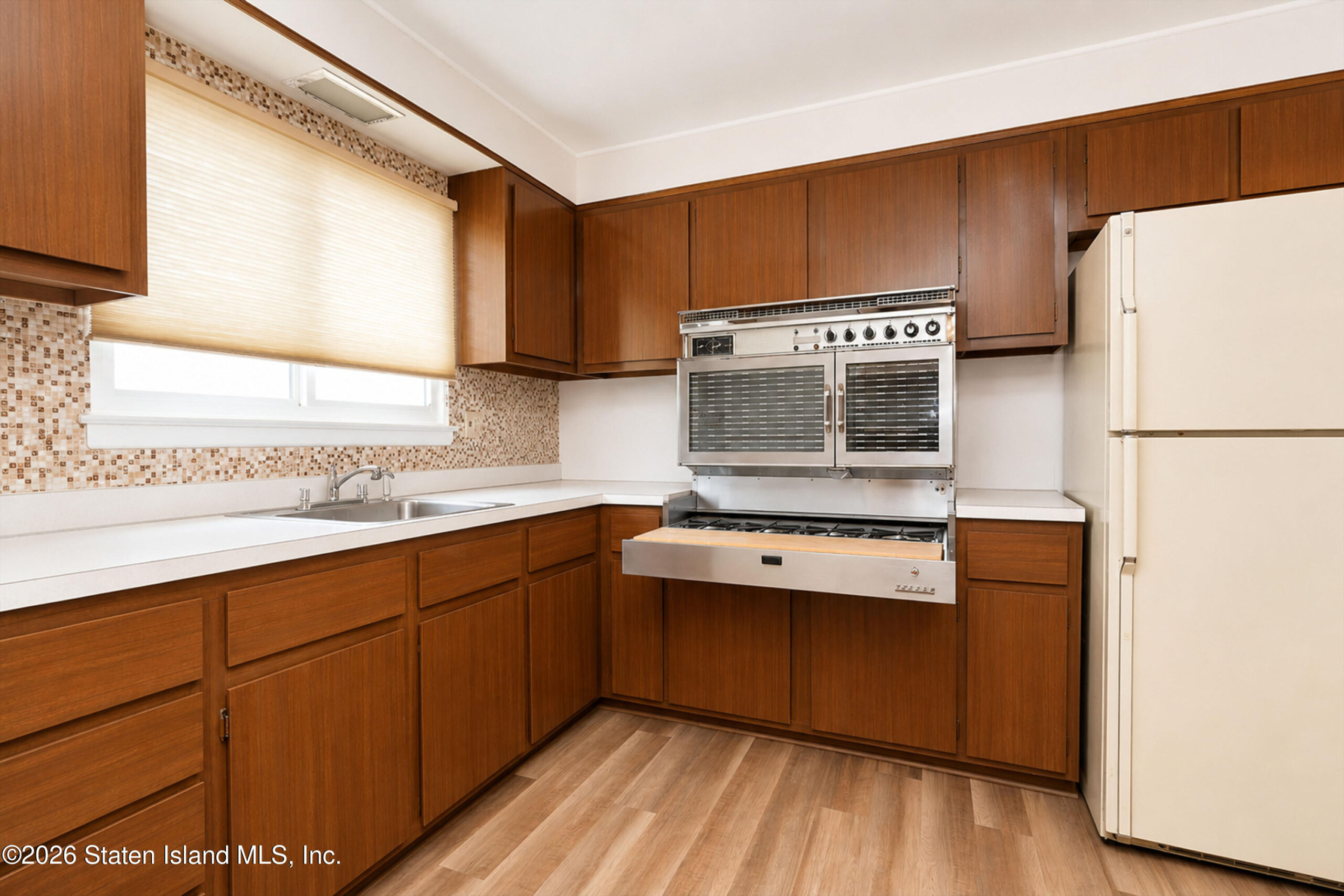24 Schmidts Lane, Staten Island, NY, 10314 image 7