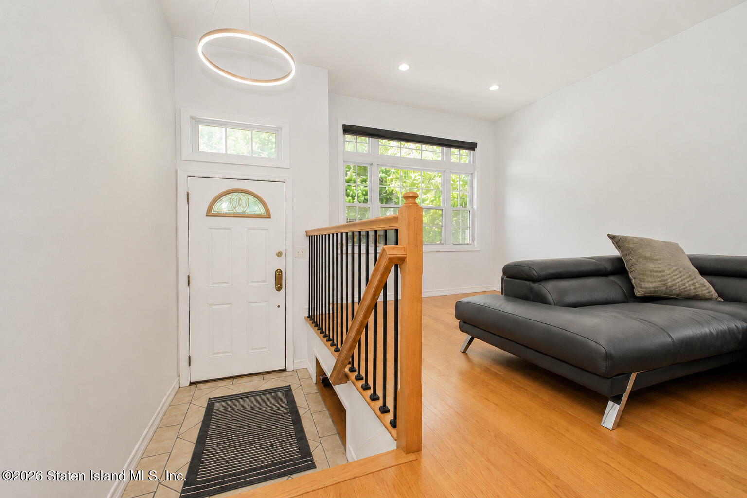122 Ashworth Avenue Image 3