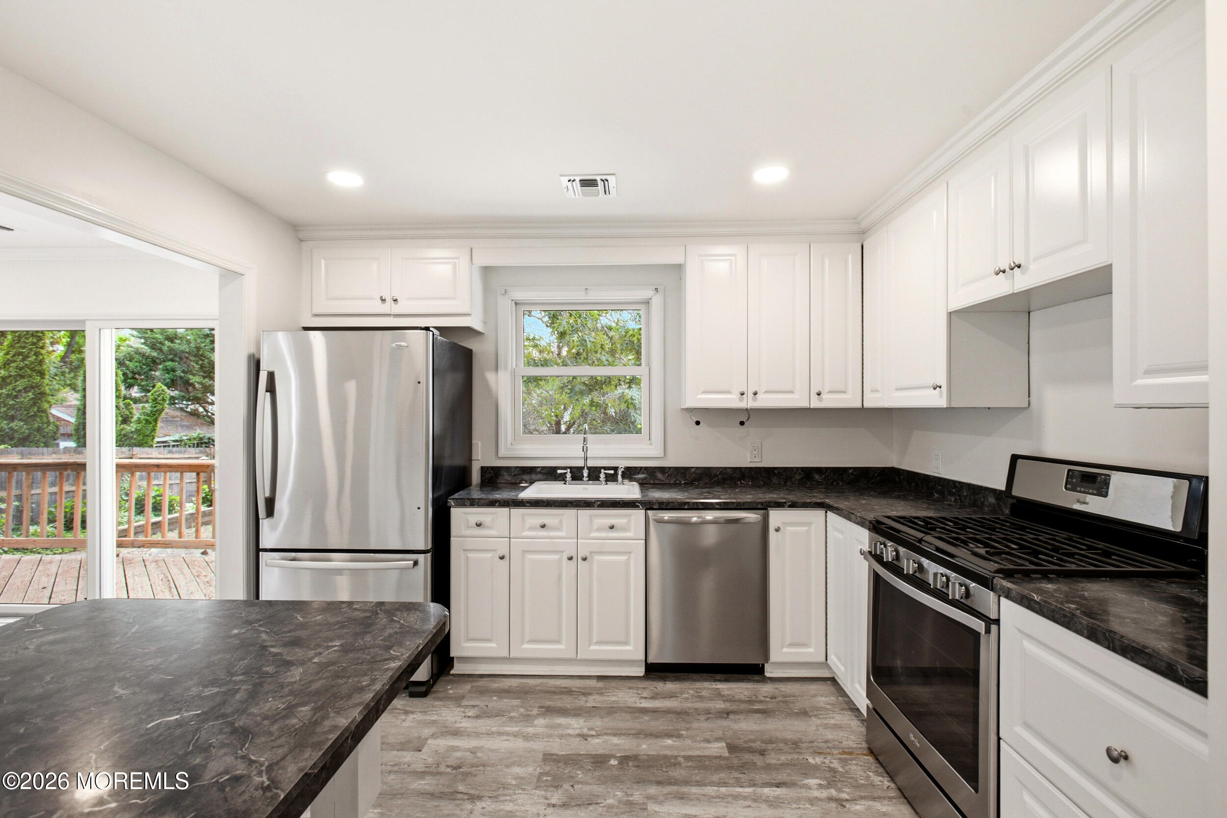 17 Ridgewood Drive, Toms River, NJ, 08755 image 9