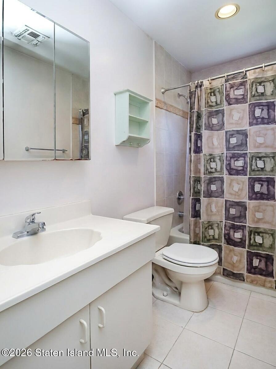 35 Daniella Court, Staten Island, NY, 10314 image 14