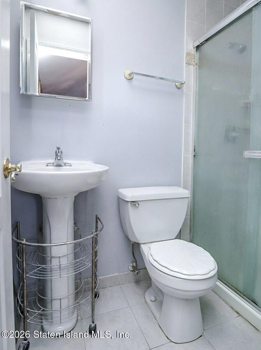 35 Daniella Court, Staten Island, NY, 10314 image 12