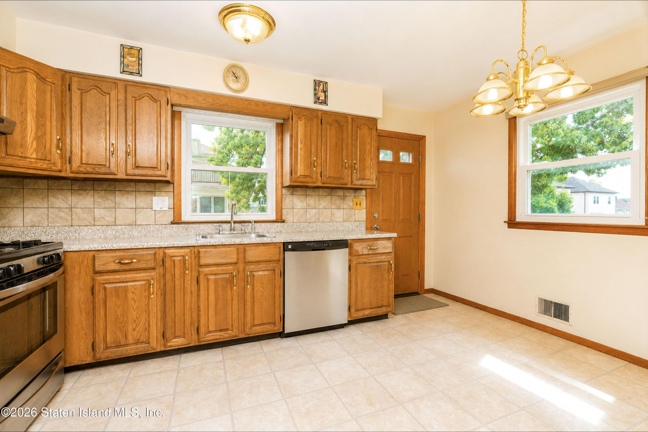 4209 Richmond Avenue, Staten Island, NY, 10312 image 6