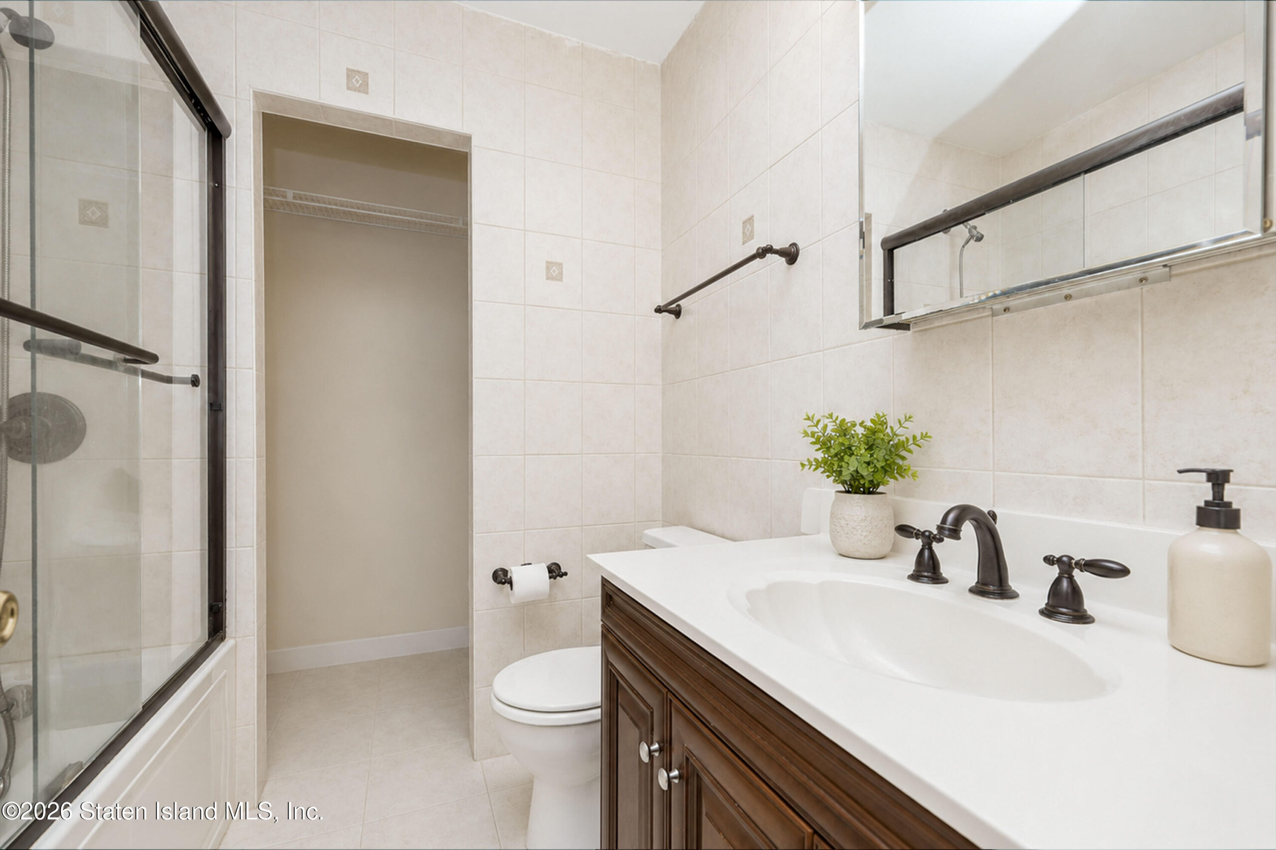 29 Wood Court, Staten Island, NY, 10309 image 18