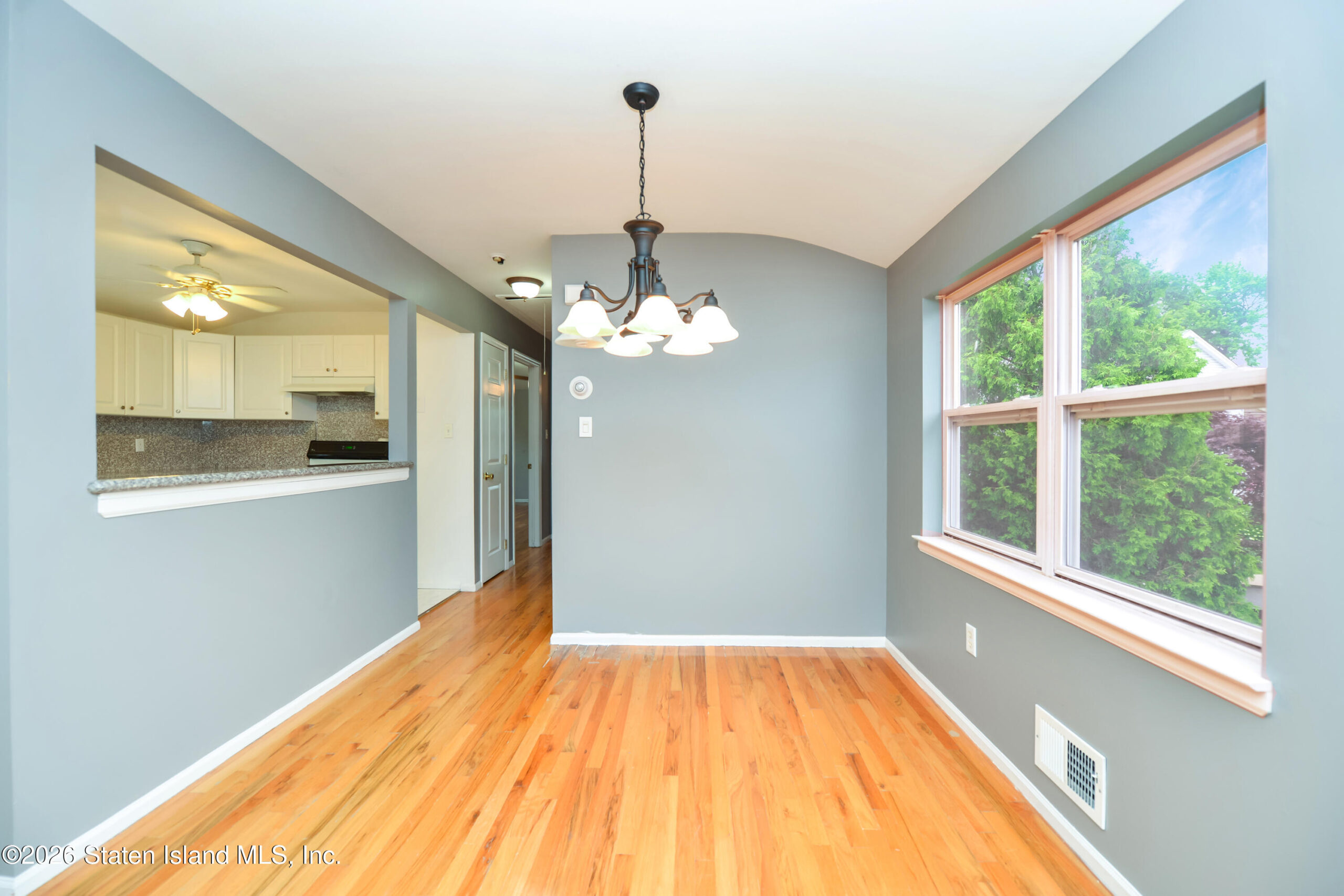 11 Seward Place Image 4