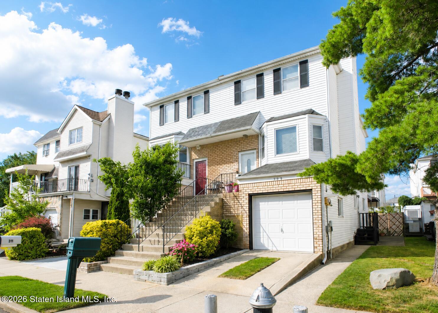 309 Travis Avenue Image 2