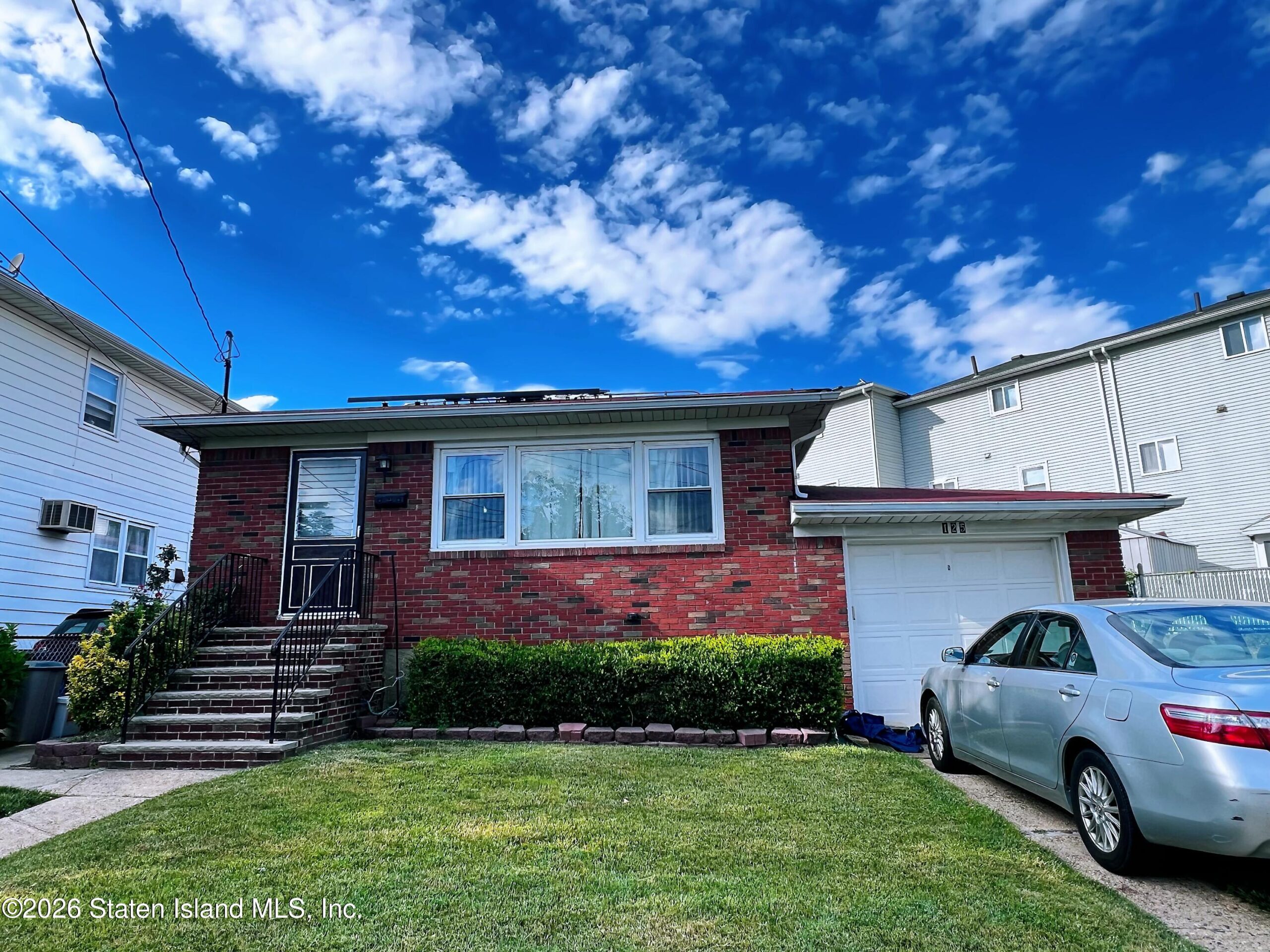 125 Reid Avenue, Staten Island, NY, 10305