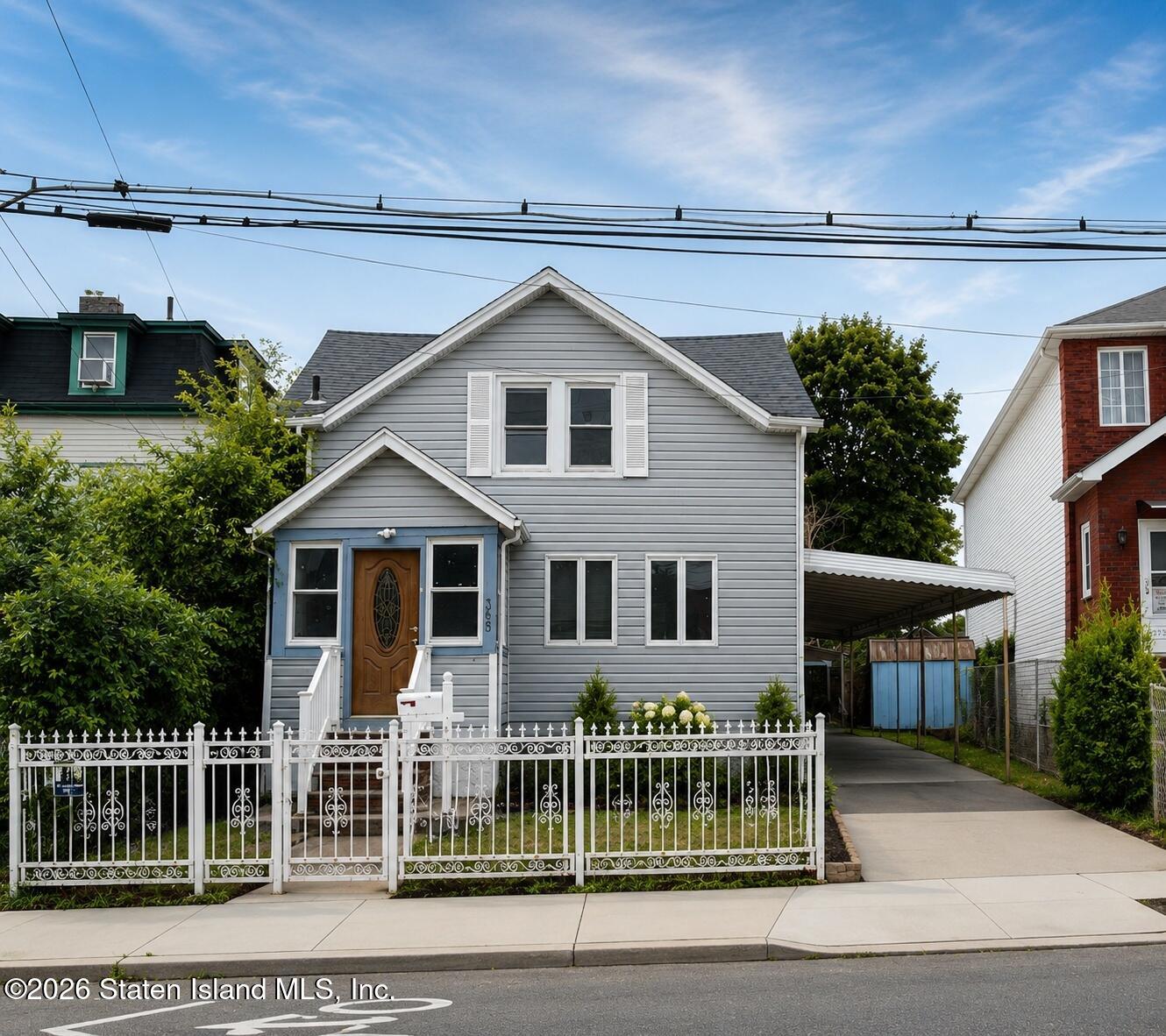 365 Clove Road Image 3
