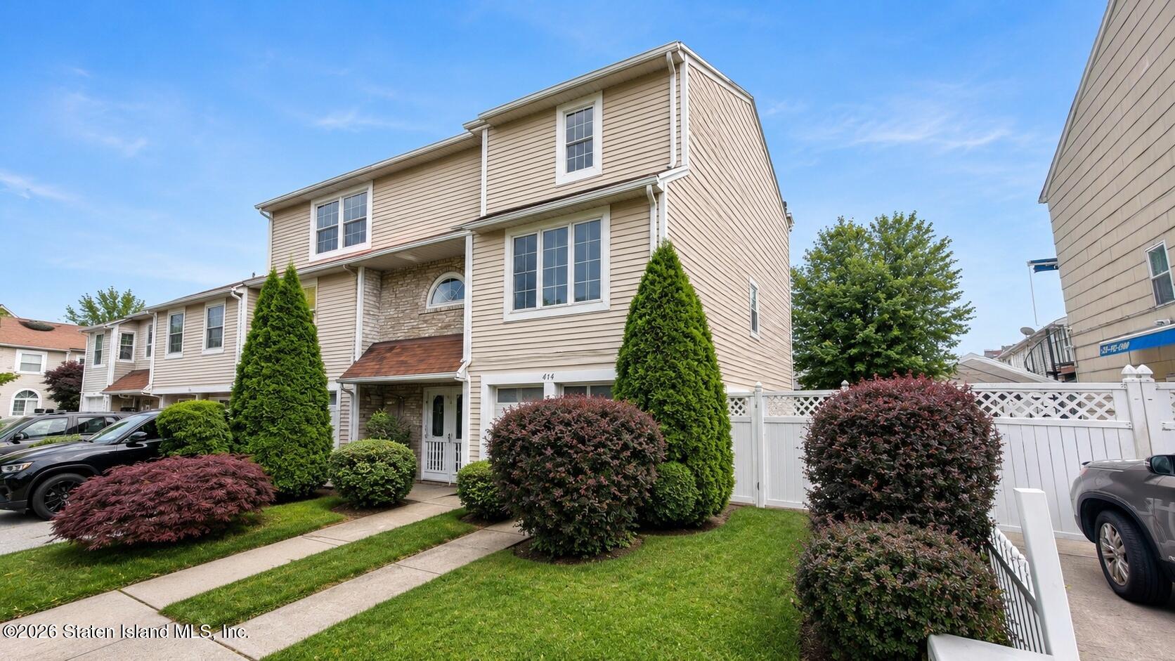 414 Wilcox Street Image 1