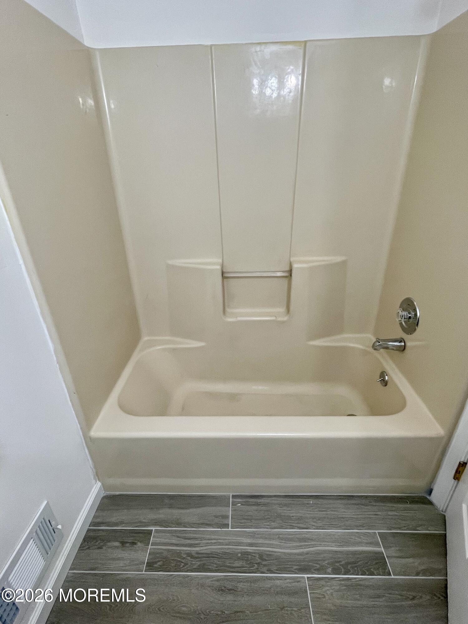 64 Agostina Drive, Holmdel, NJ, 07733 image 19