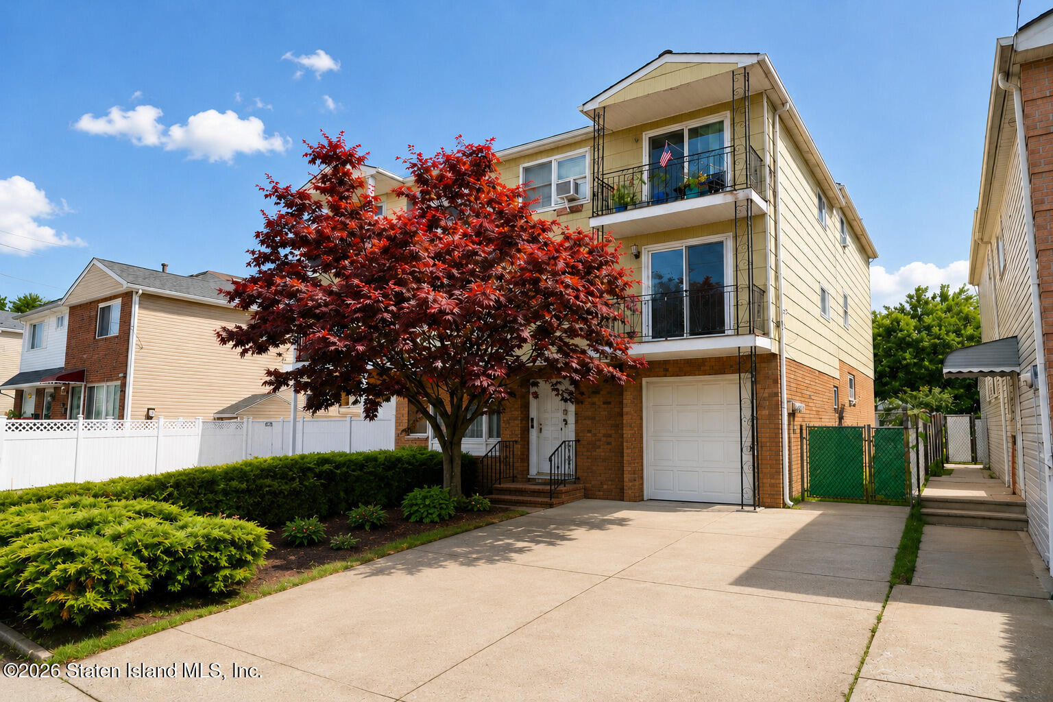 3295 Victory Boulevard Image 3