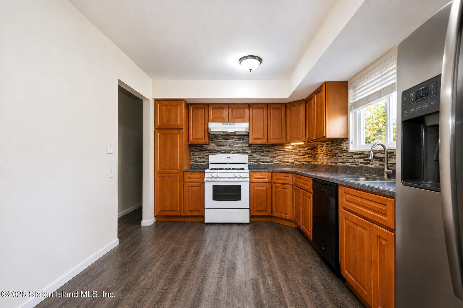 3295 Victory Boulevard, Staten Island, NY, 10314 image 32