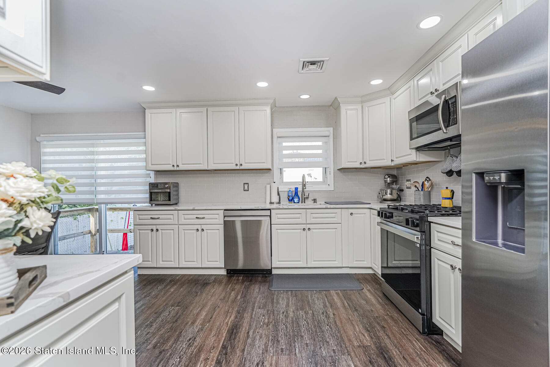 525 Eltingville Boulevard, Staten Island, NY, 10312 image 10