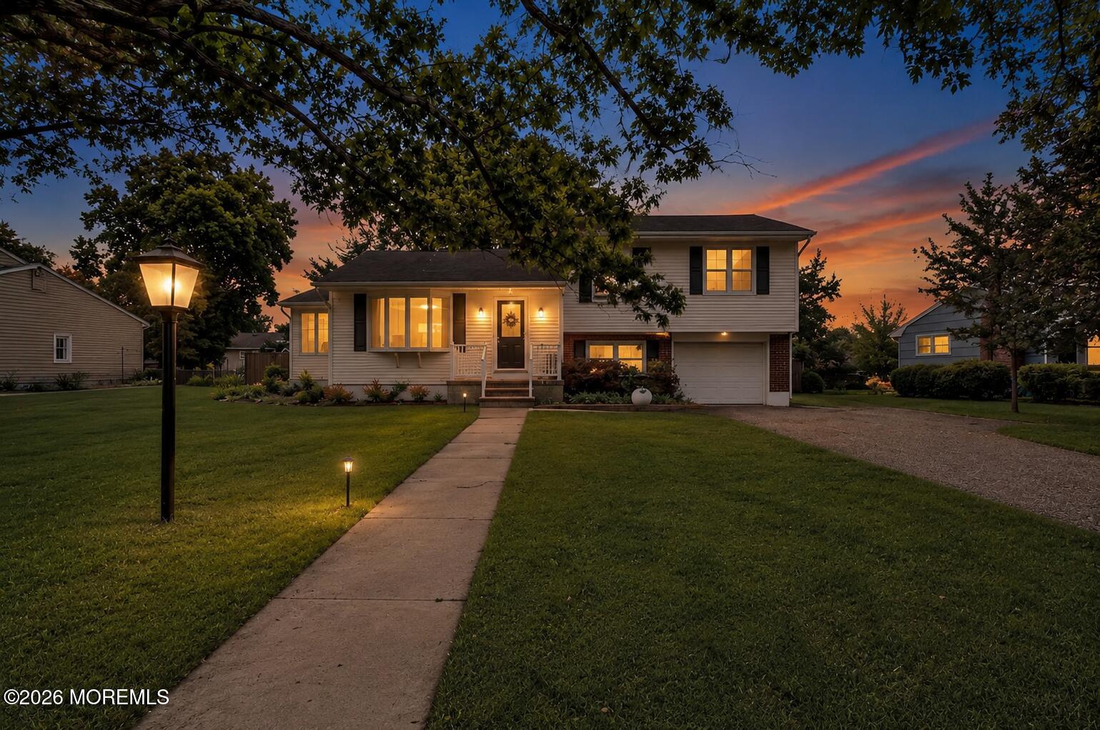 17 Ridgewood Drive Image 1