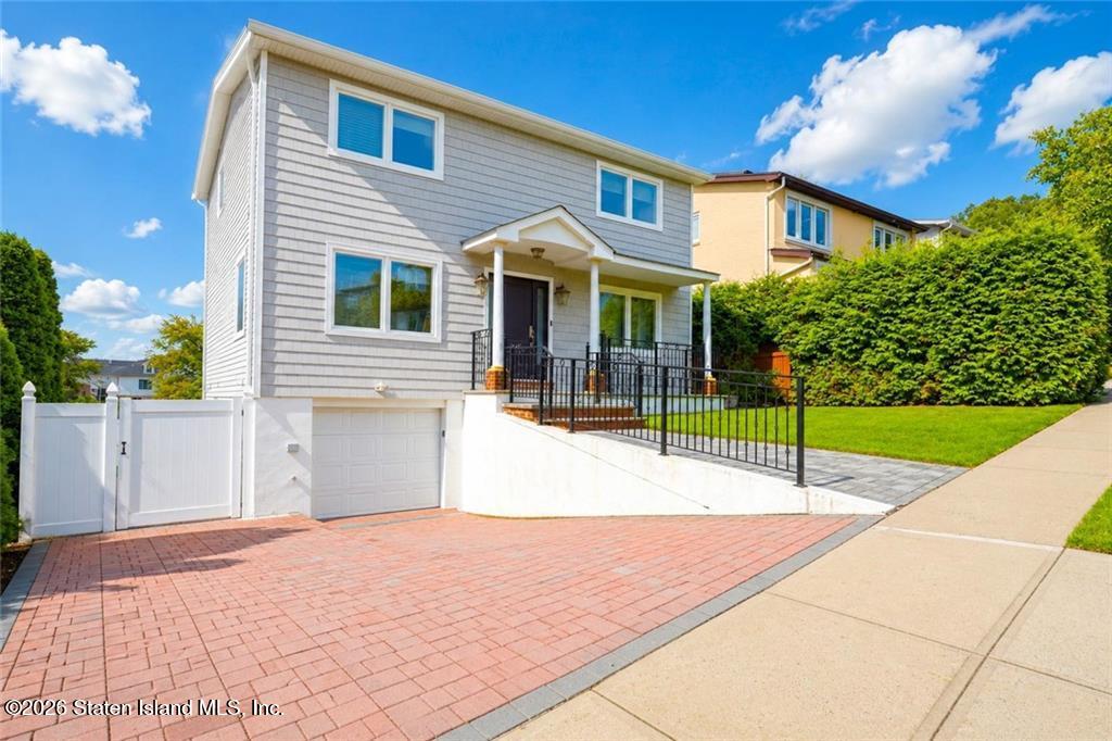 41 Ridge Avenue Image 2