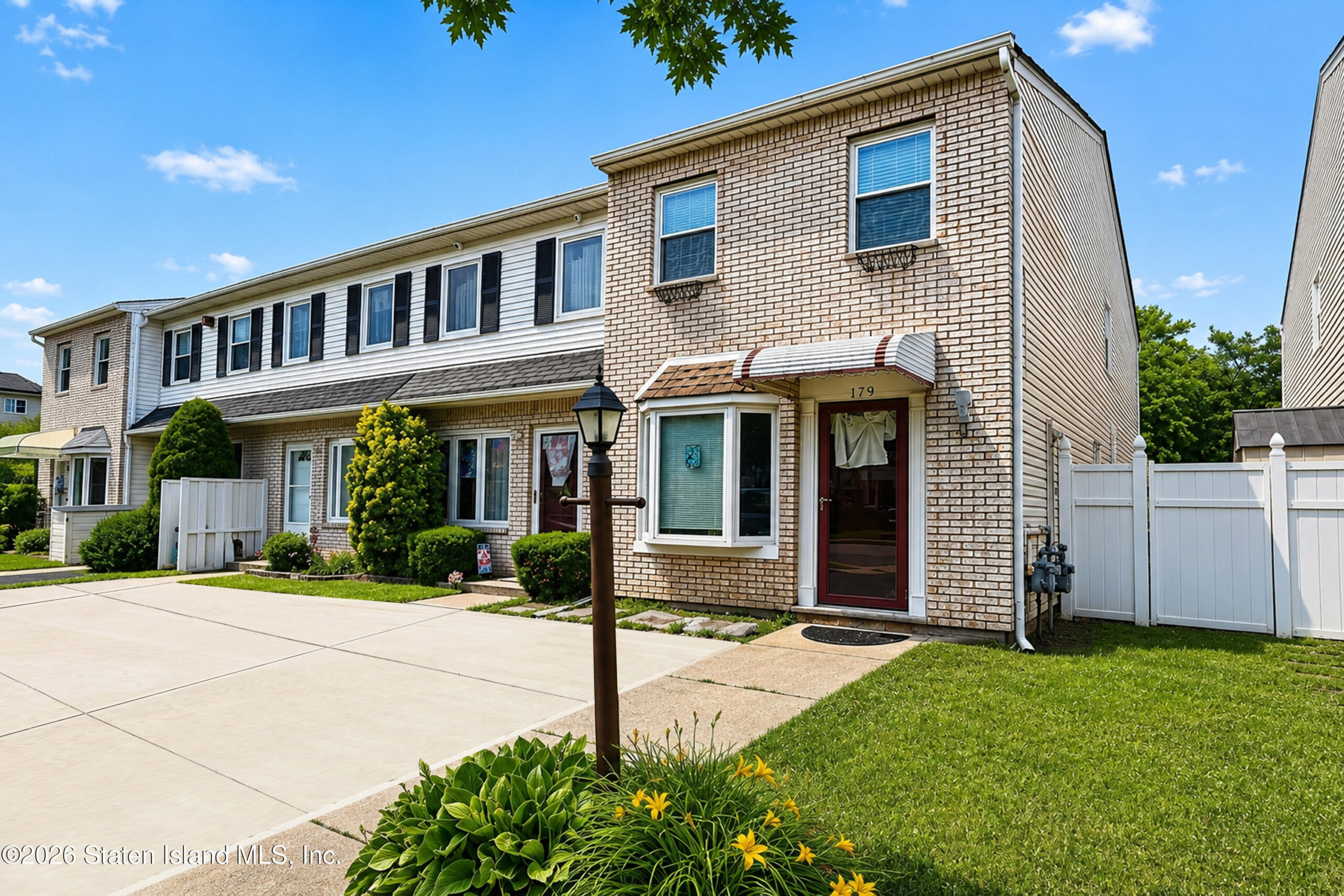 179 Sandalwood Drive Image 2