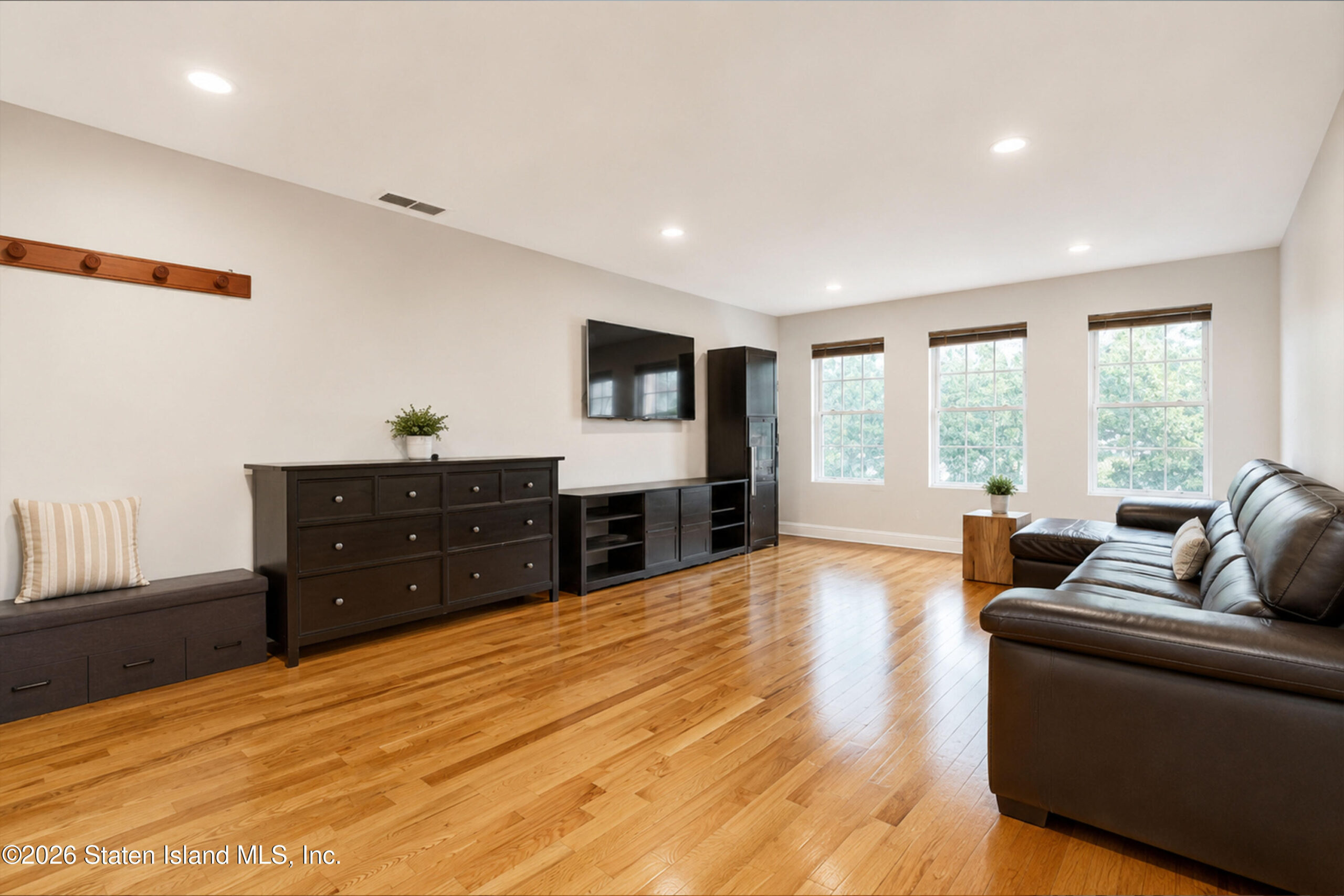 218 Essex Drive, Staten Island, NY, 10314 image 9