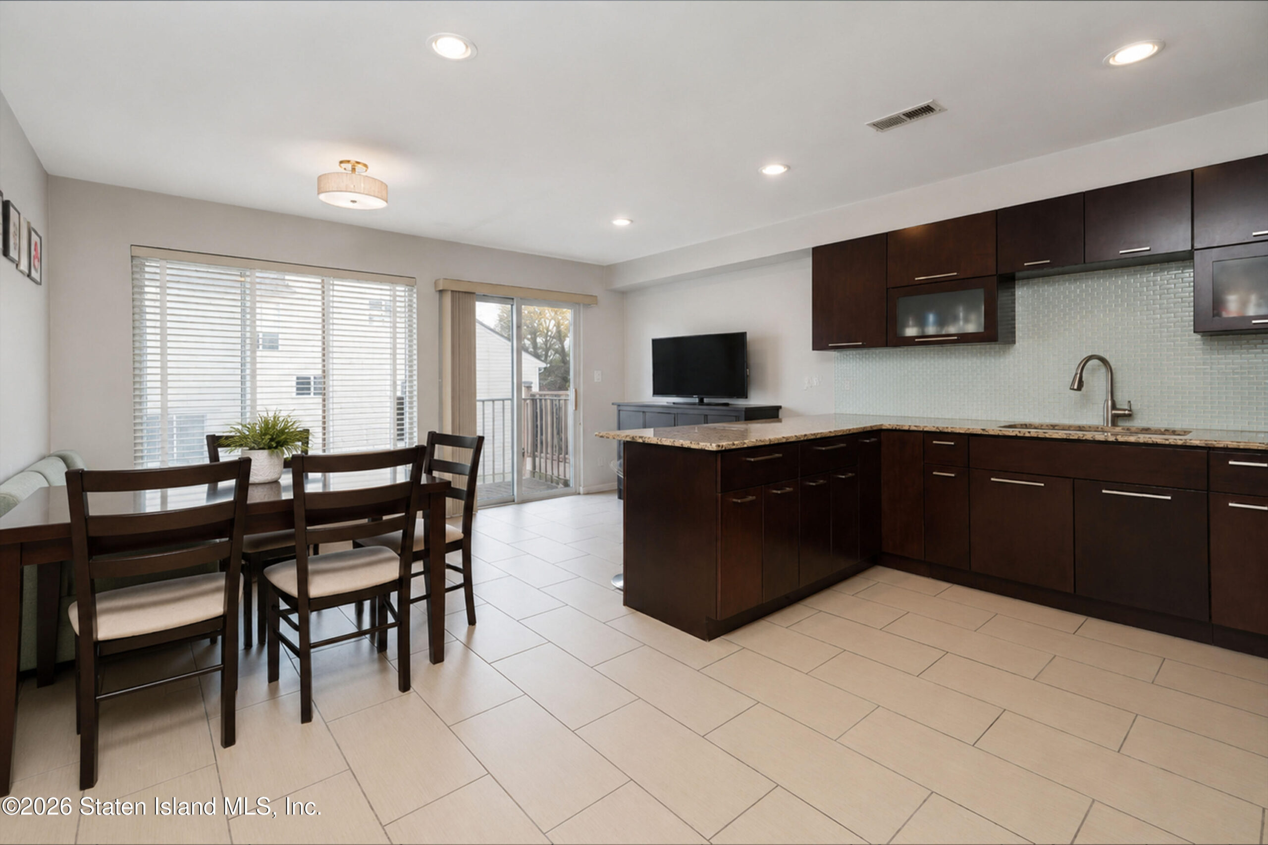 218 Essex Drive, Staten Island, NY, 10314 image 12