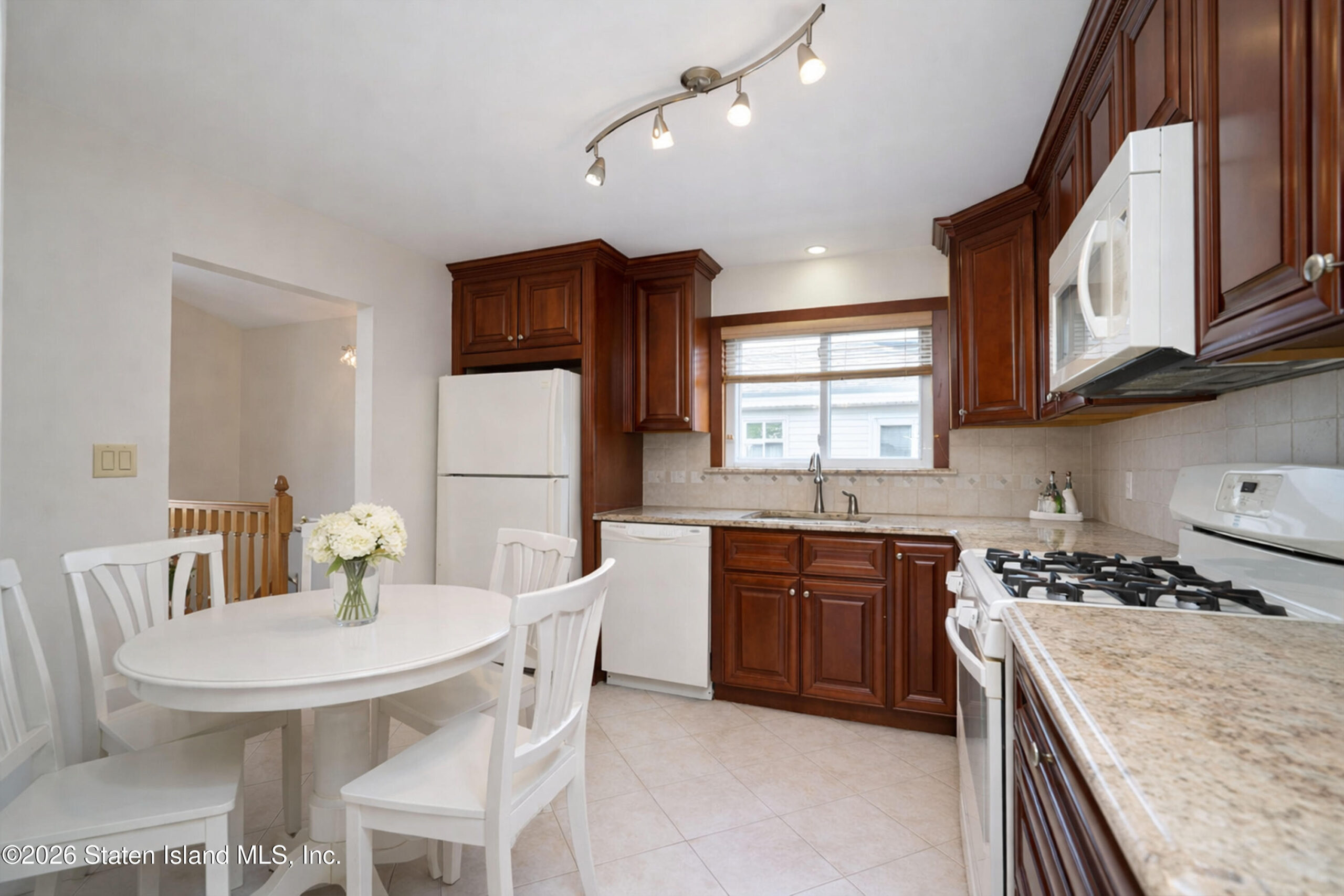 385 Brookfield Avenue, Staten Island, NY, 10308 image 17